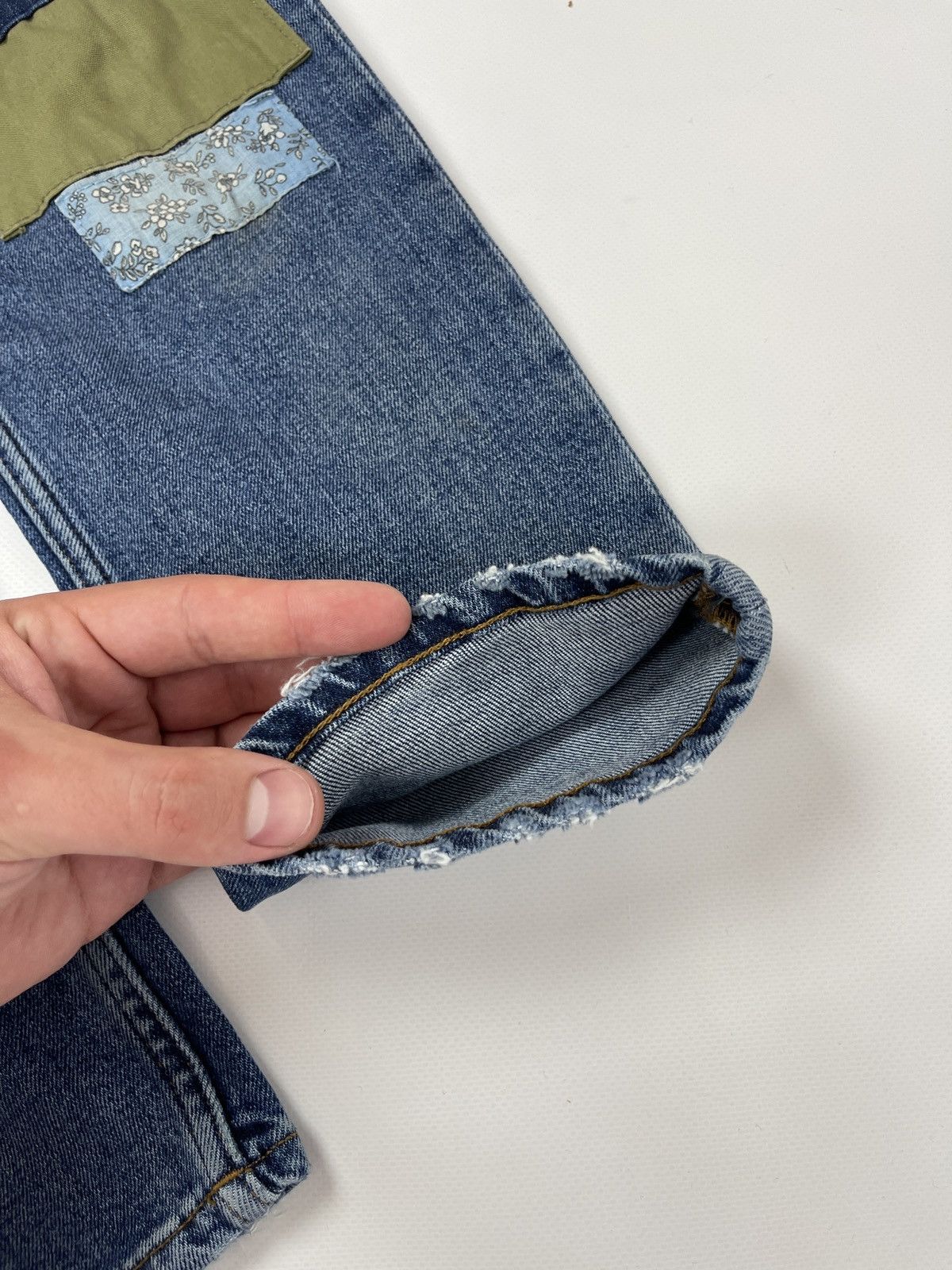 Acne Studios Acne Studios Row (Lit) indigo patch denim jeans pants Size 28" / US 6 / IT 42 - 21 Thumbnail