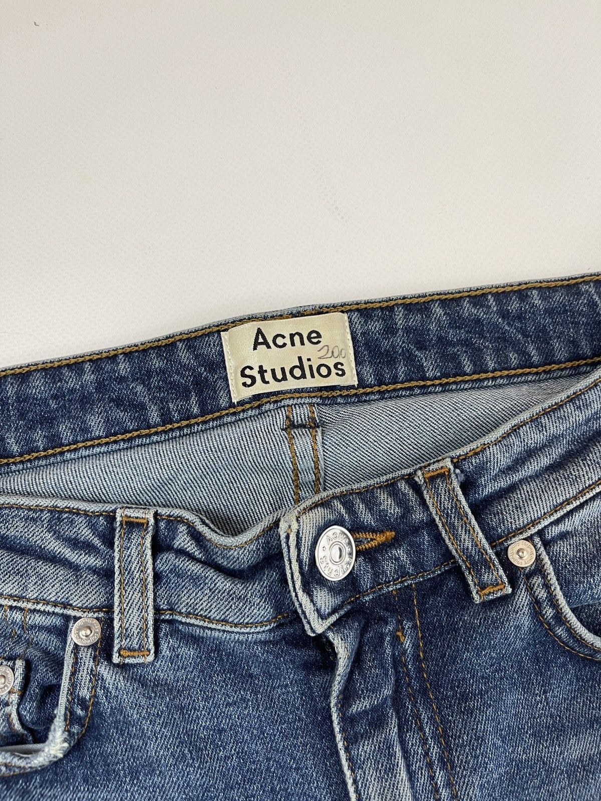 Acne Studios Acne Studios Row (Lit) indigo patch denim jeans pants Size 28" / US 6 / IT 42 - 10 Thumbnail