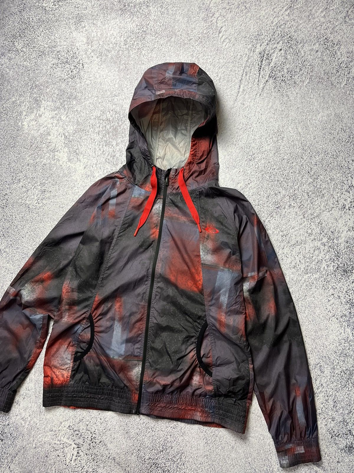 Oakley Vintage Oakley waterproof windbreaker jacket size L Size US L / EU 52-54 / 3 - 1 Thumbnail