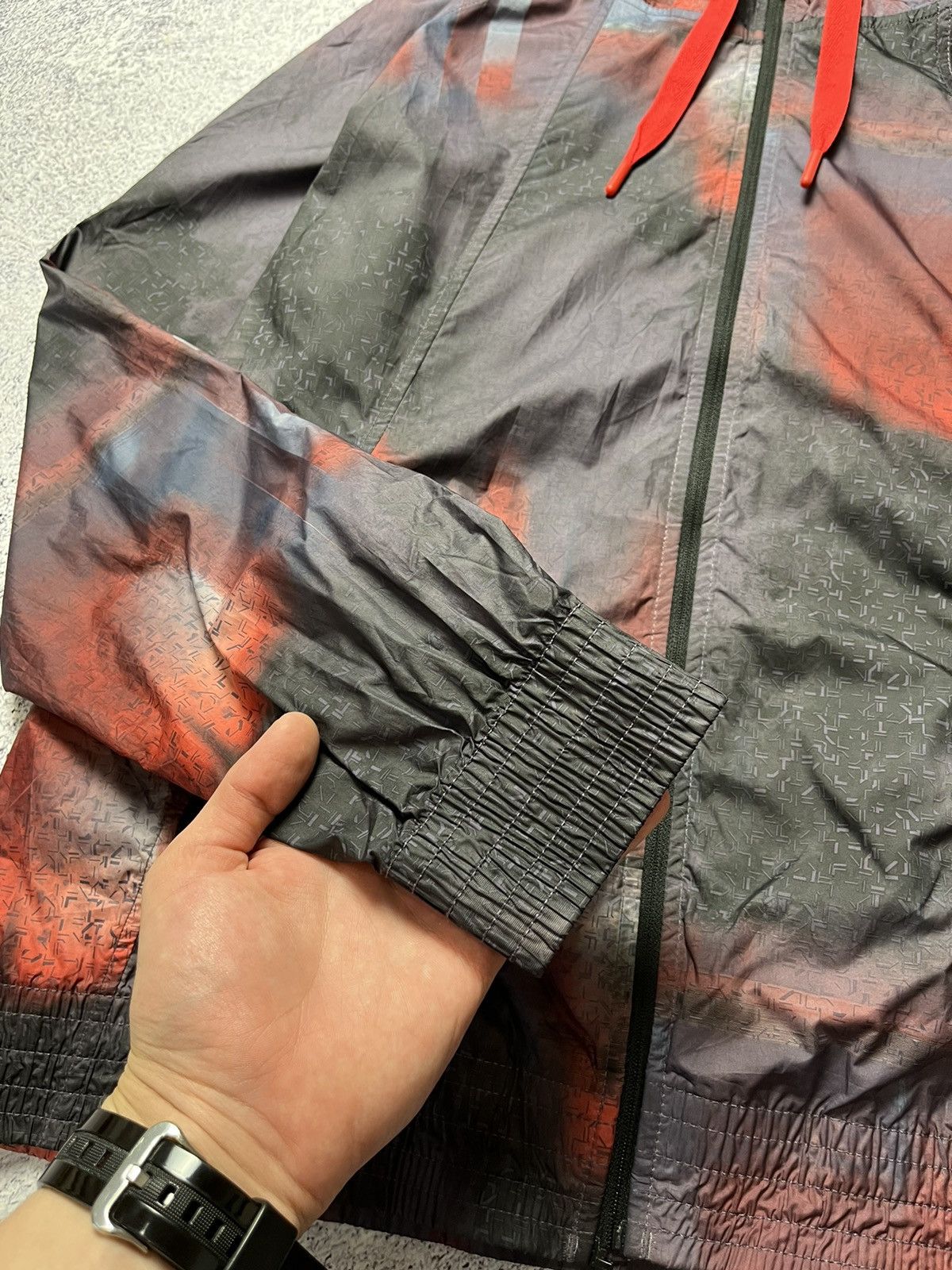 Oakley Vintage Oakley waterproof windbreaker jacket size L Size US L / EU 52-54 / 3 - 6 Thumbnail