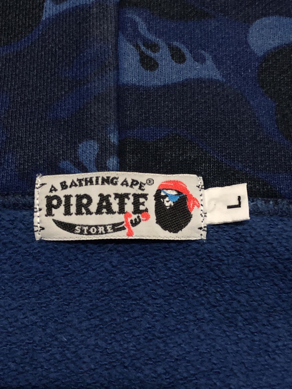 Bape Bape Pirate Store Fire Camo Hoodie Size US L / EU 52-54 / 3 - 4 Thumbnail