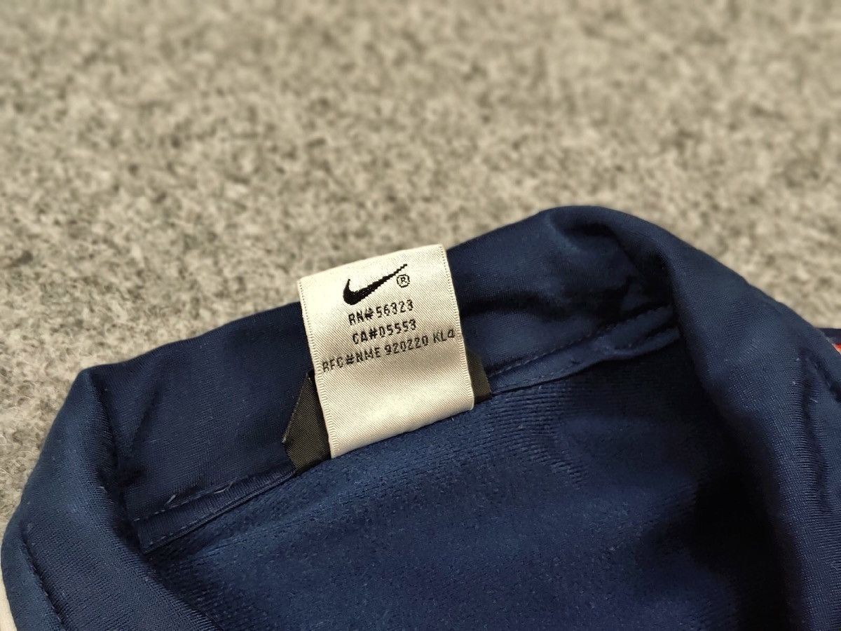 Nike Vintage Nike 90s Big Swoosh Sweatshirt windbreaker Hype y2k Size US XL / EU 56 / 4 - 16 Thumbnail