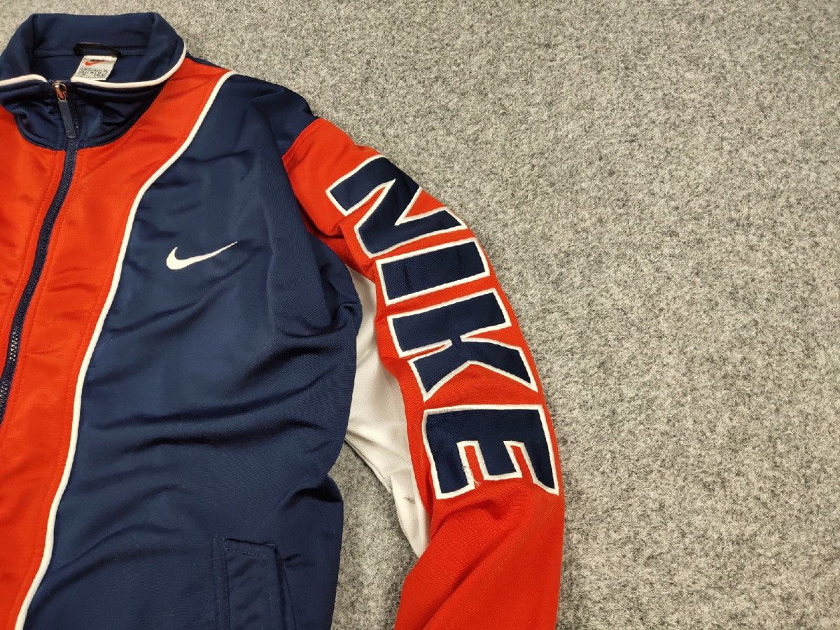 Nike Vintage Nike 90s Big Swoosh Sweatshirt windbreaker Hype y2k Size US XL / EU 56 / 4 - 12 Thumbnail