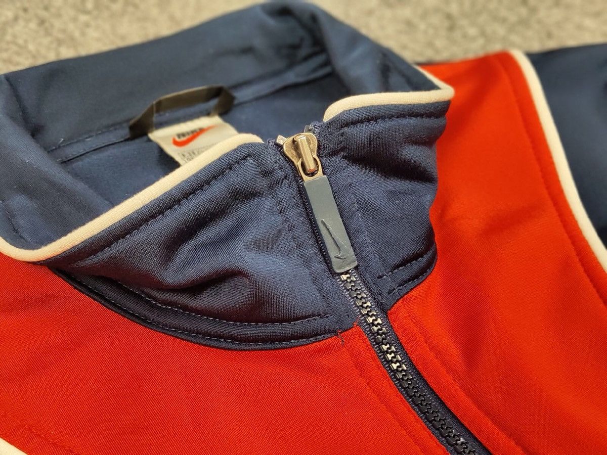 Nike Vintage Nike 90s Big Swoosh Sweatshirt windbreaker Hype y2k Size US XL / EU 56 / 4 - 14 Thumbnail