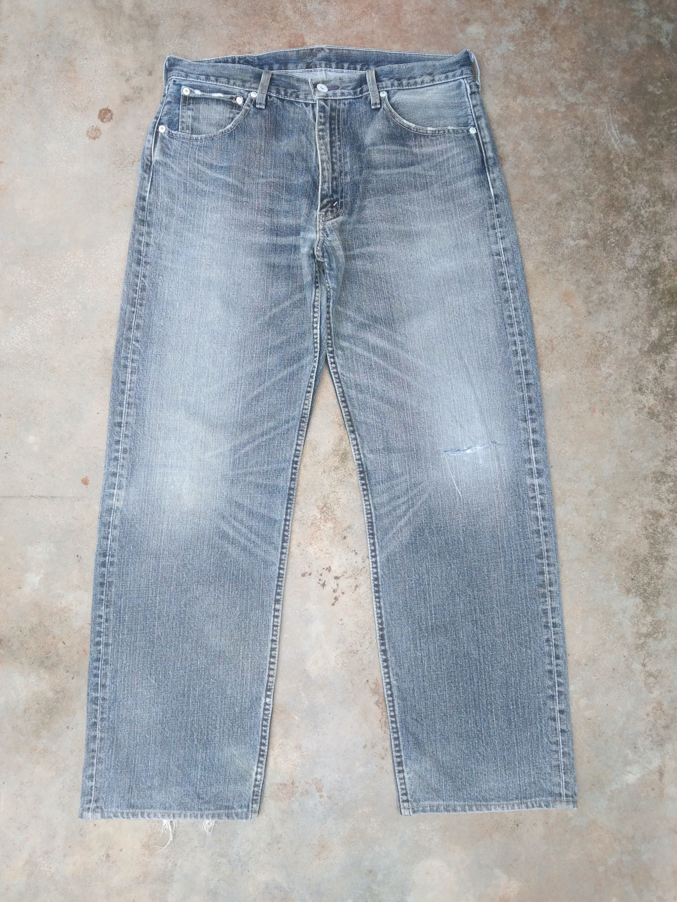 Levi's Vintage Levis 503 Straight Leg Distressed Jeans 34x30 Size US 34 / EU 50 - 1 Thumbnail