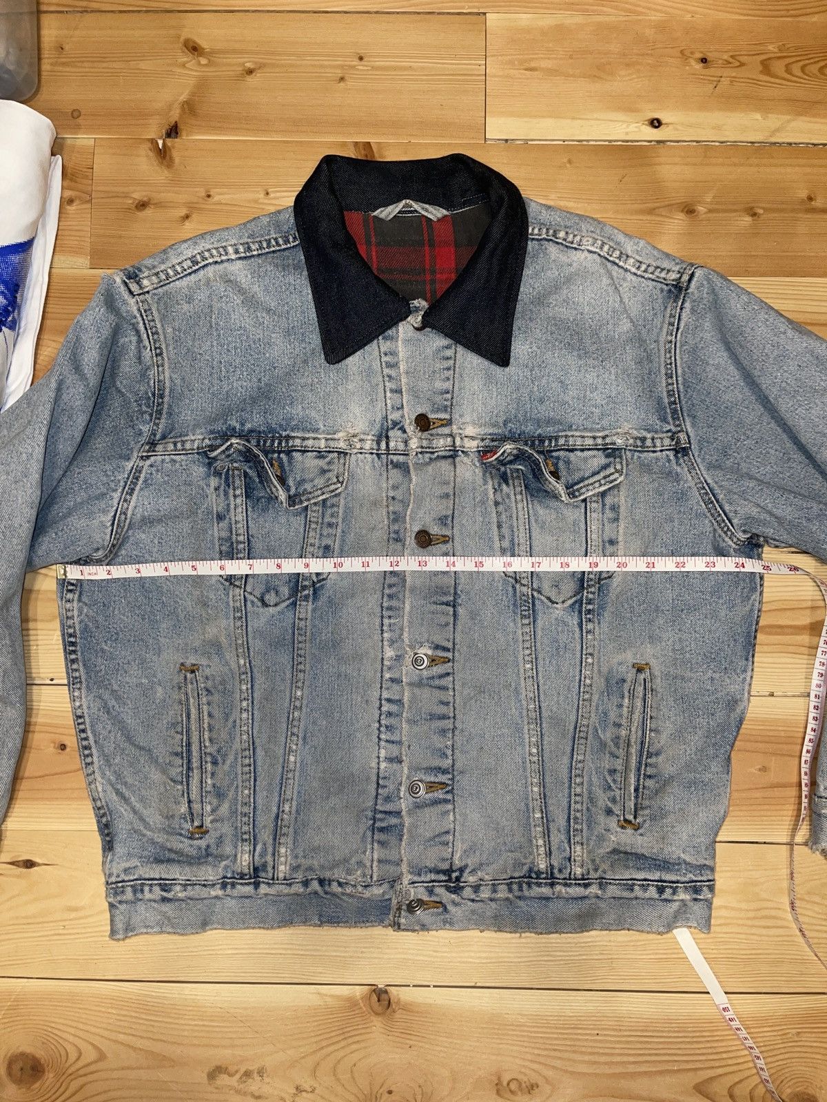 Levi's customized 80s flannel lined contrast collar denim jacket Size US L / EU 52-54 / 3 - 4 Thumbnail
