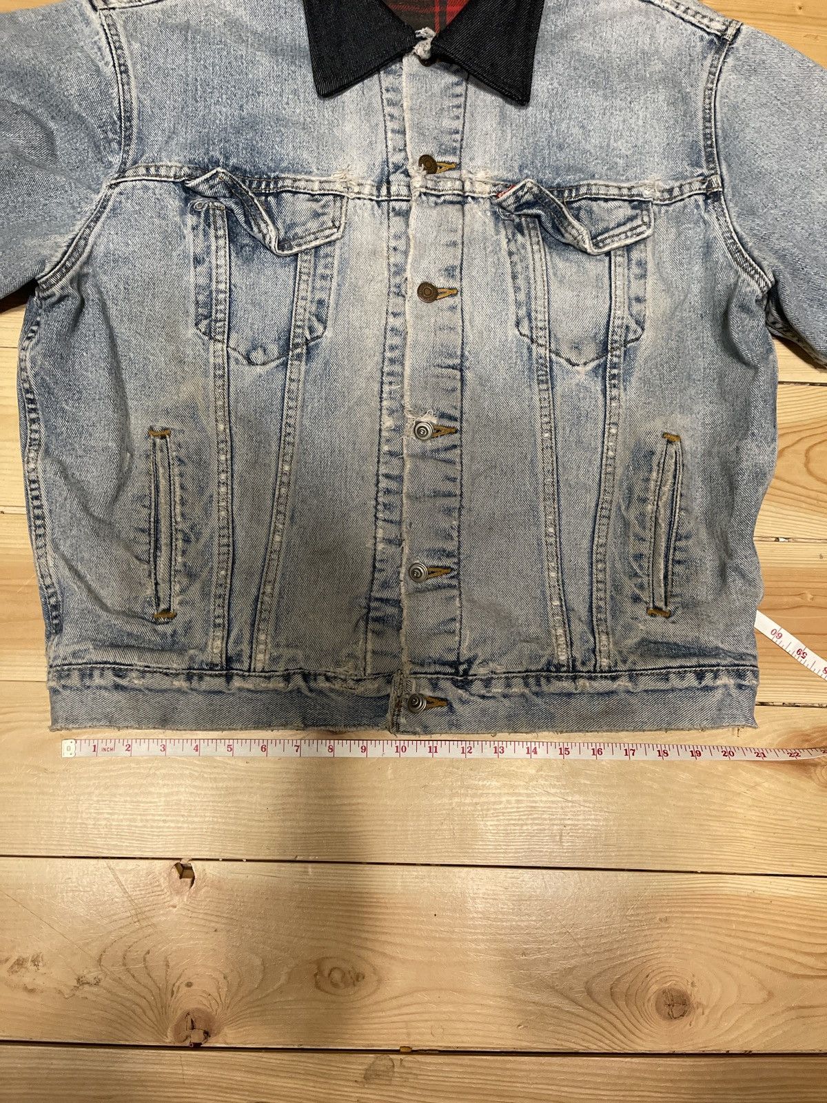 Levi's customized 80s flannel lined contrast collar denim jacket Size US L / EU 52-54 / 3 - 8 Thumbnail