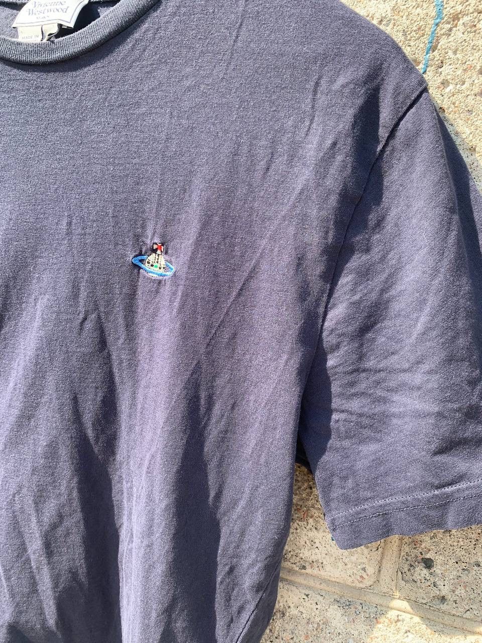 Vivienne Westwood Vivienne Westwood navy t shirt tee Size US L / EU 52-54 / 3 - 3 Thumbnail