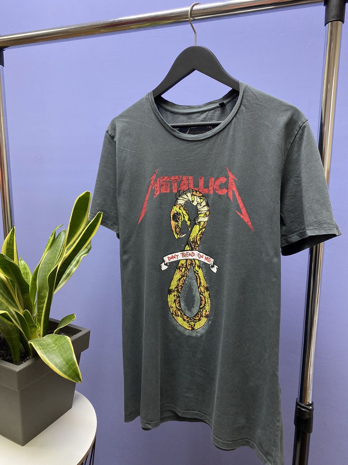 Band Tees Metallica Don’t Tread On Me Graphic Tees Size US XXL / EU 58 / 5 - 2 Thumbnail