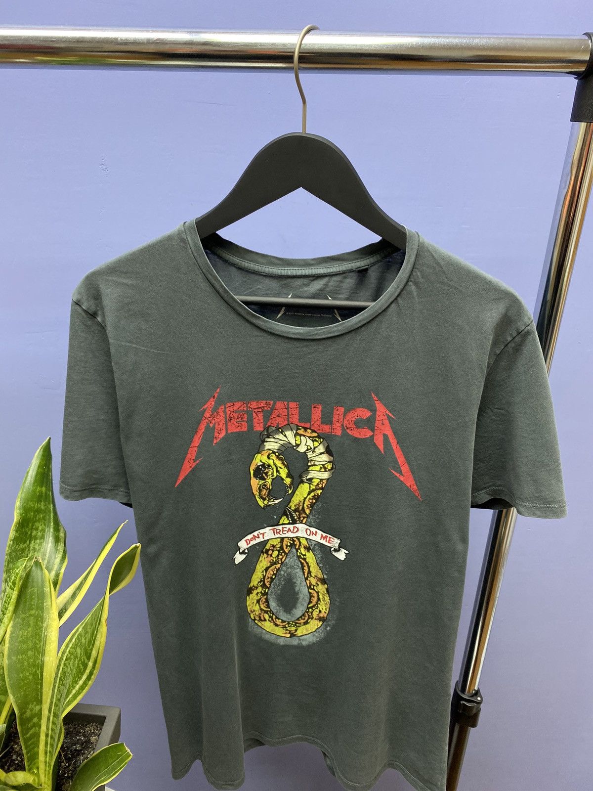 Band Tees Metallica Don’t Tread On Me Graphic Tees Size US XXL / EU 58 / 5 - 5 Thumbnail