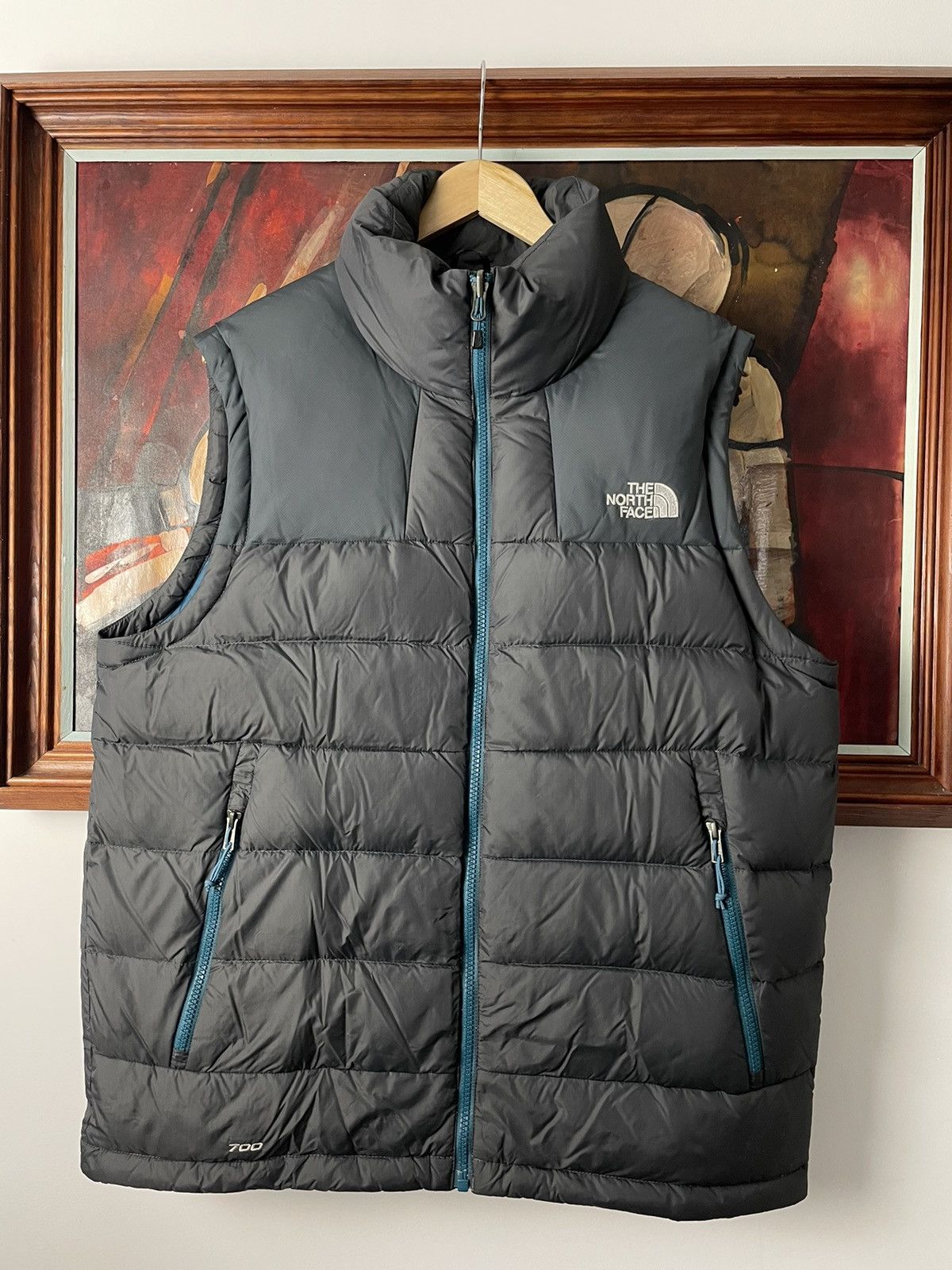 The North Face 700 Grey Puffer Vest TNF Rare Color Hype Menswear