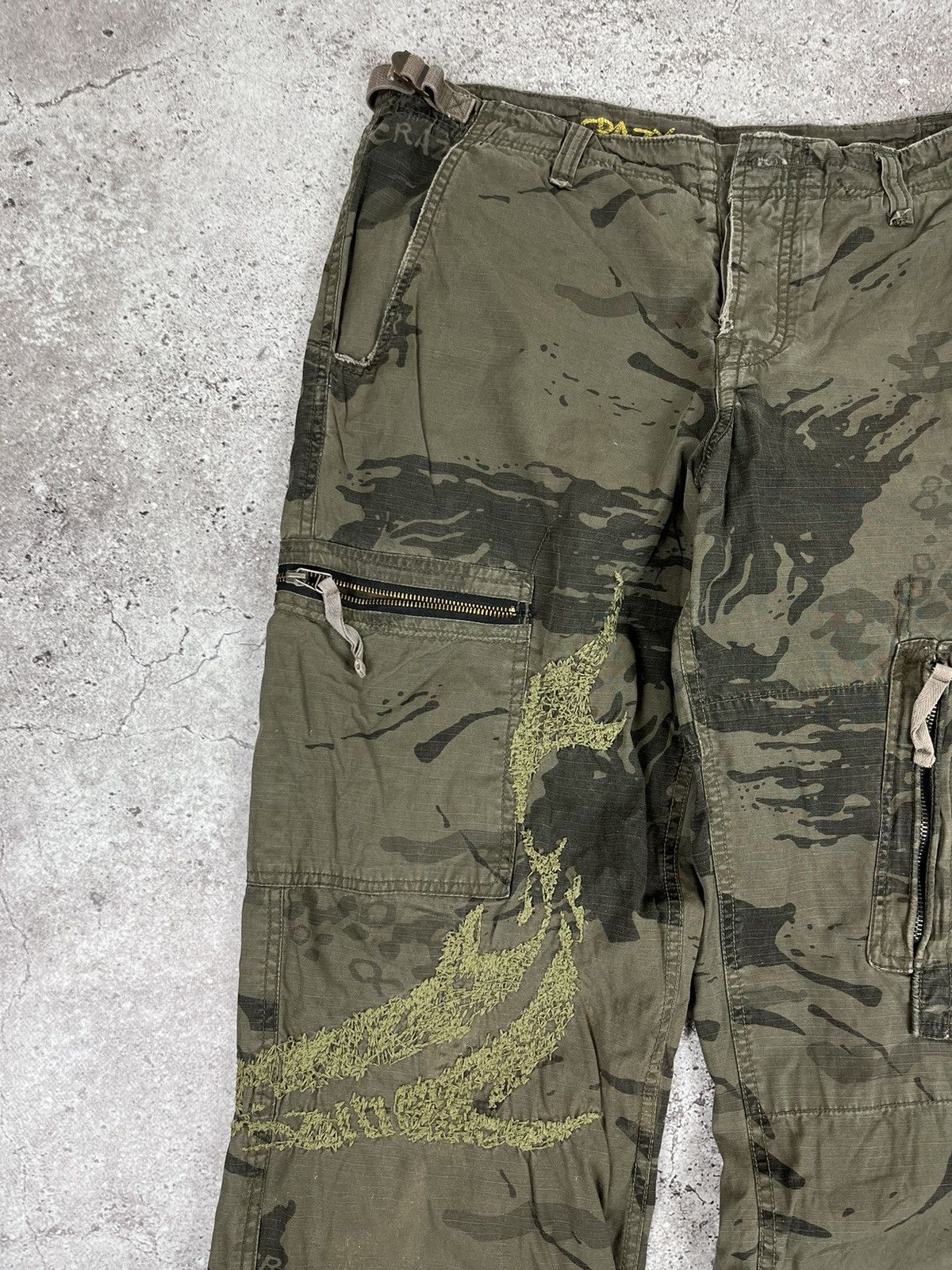 Vintage Crazy Pants Peppers Vintage Japanese Camo Cargo Pants Size US 31 - 4 Thumbnail