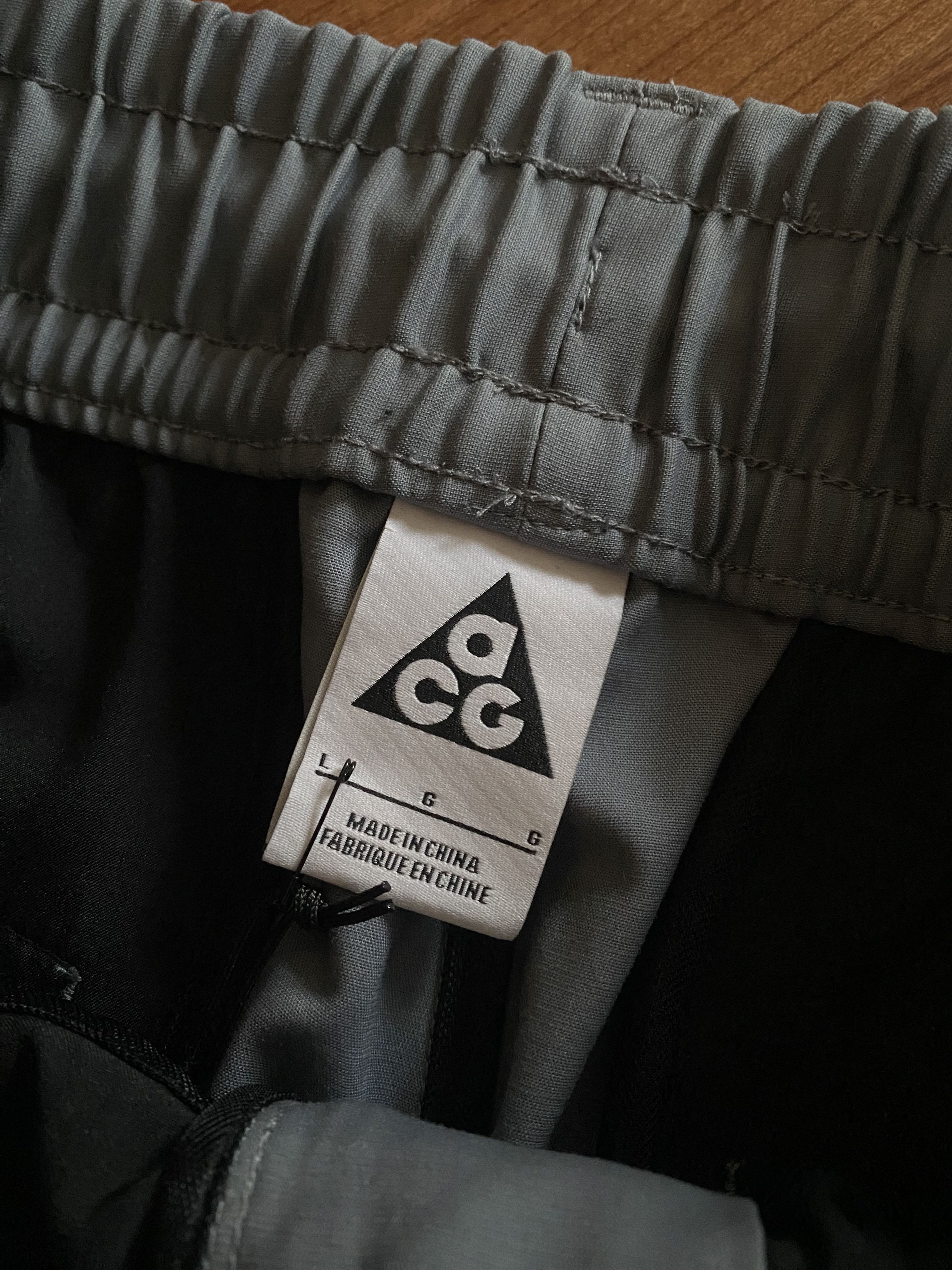 Errolson Hugh × Nike × Nike ACG SIZE L. NikeLab ACG Deploy Cargo Short Size US 34 / EU 50 - 7 Thumbnail