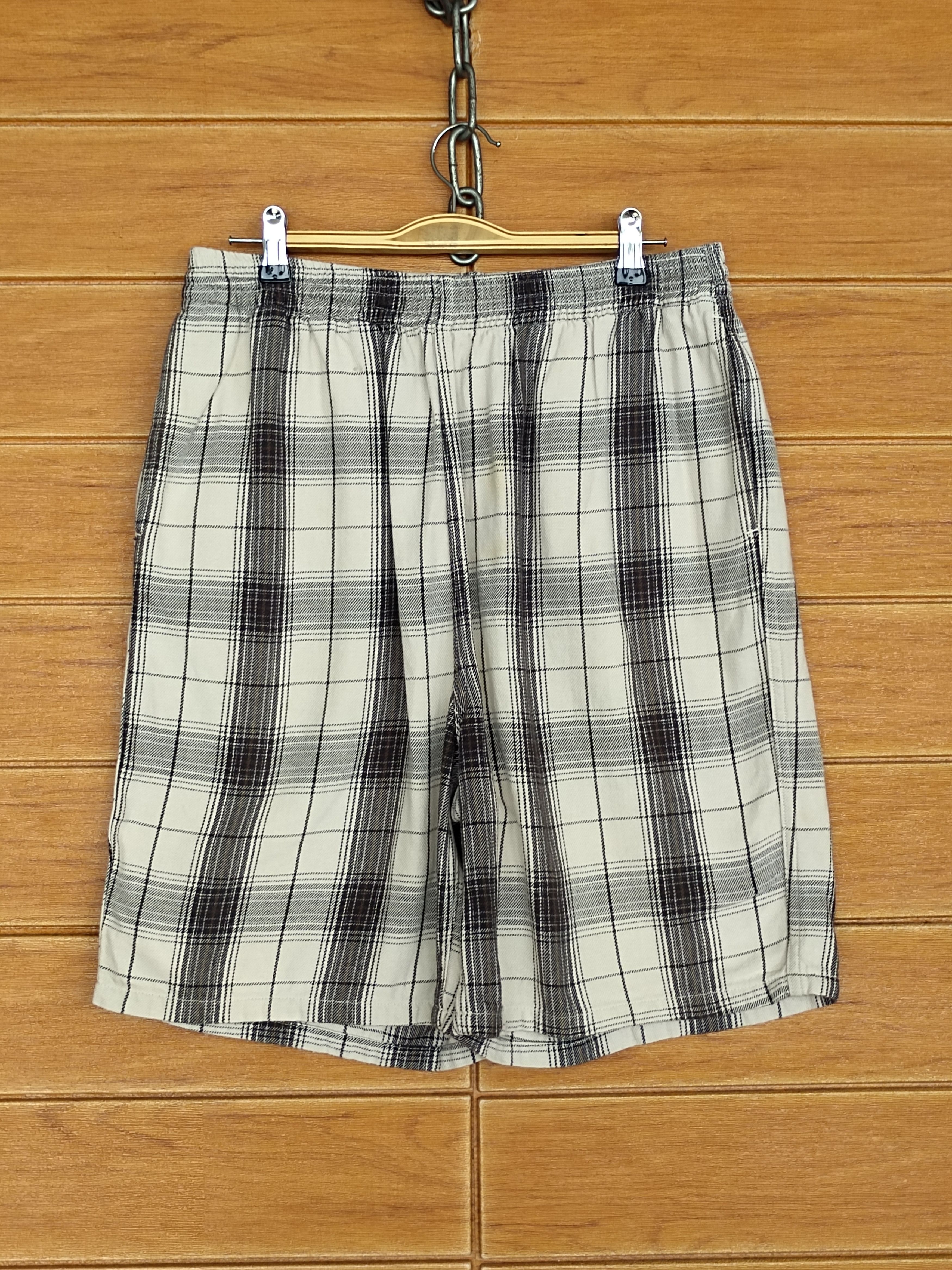 Engineered Garments COOTIE PRODUCTIONS Checkered Plaid Short Pants Size US 32 / EU 48 - 2 Thumbnail