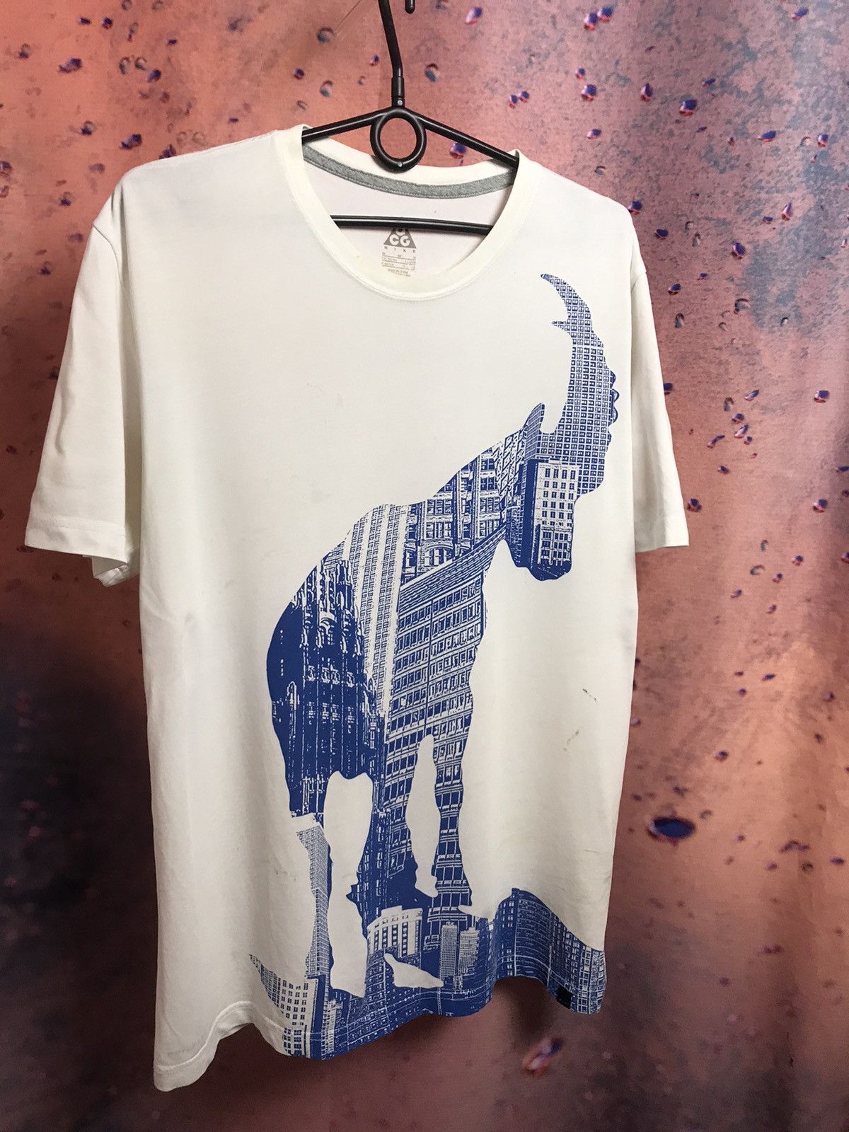 Vintage Vintage Nike acg streetwear tee Size US L / EU 52-54 / 3 - 2 Thumbnail