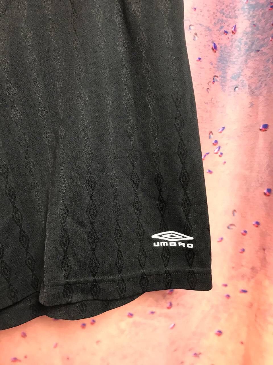 Umbro Vintage Umbro 90s streetwear monogram shorts Size US 36 / EU 52 - 2 Thumbnail