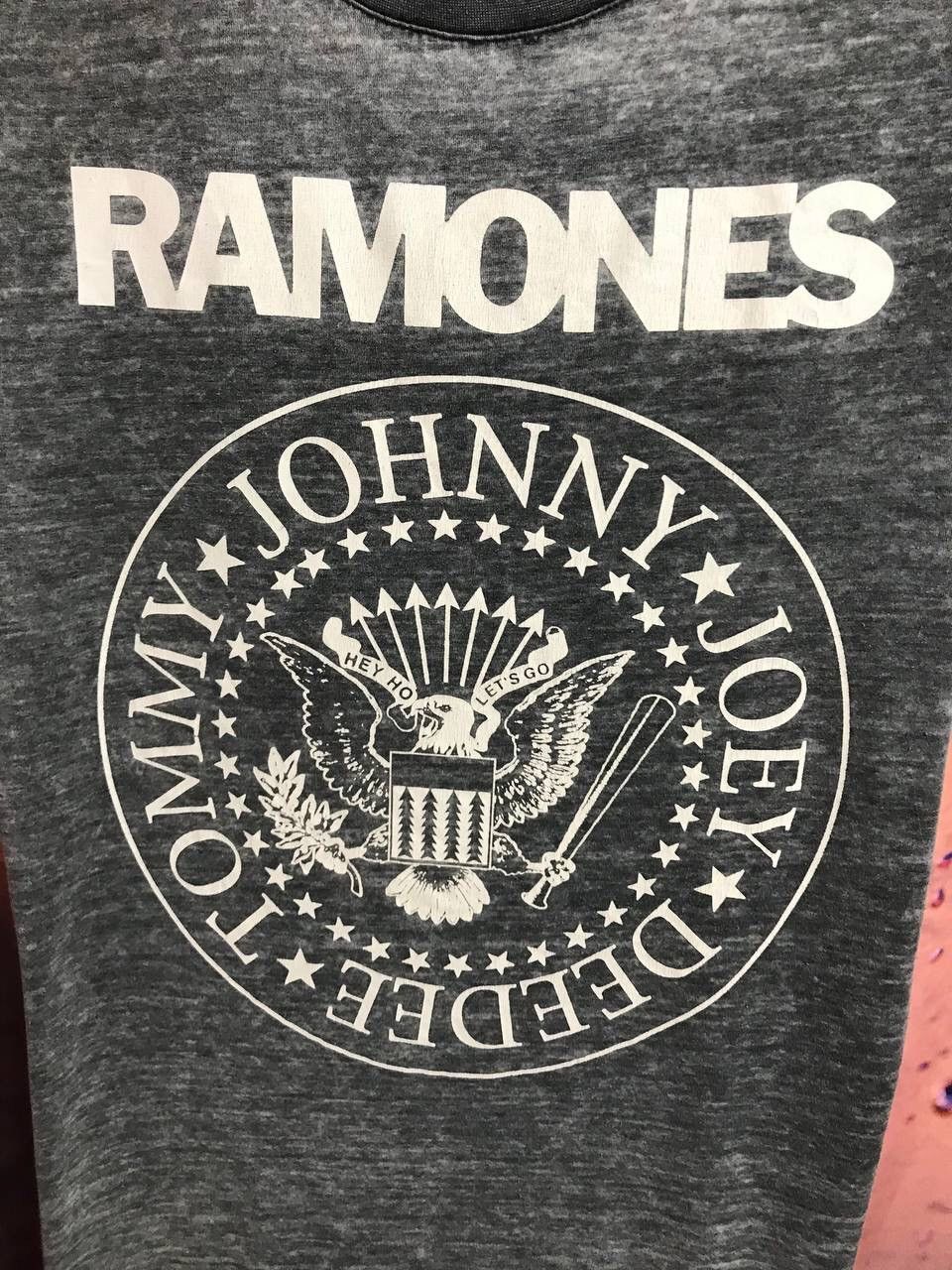 Band Tees × Vintage Vintage Ramones band rock tee Size US M / EU 48-50 / 2 - 3 Thumbnail