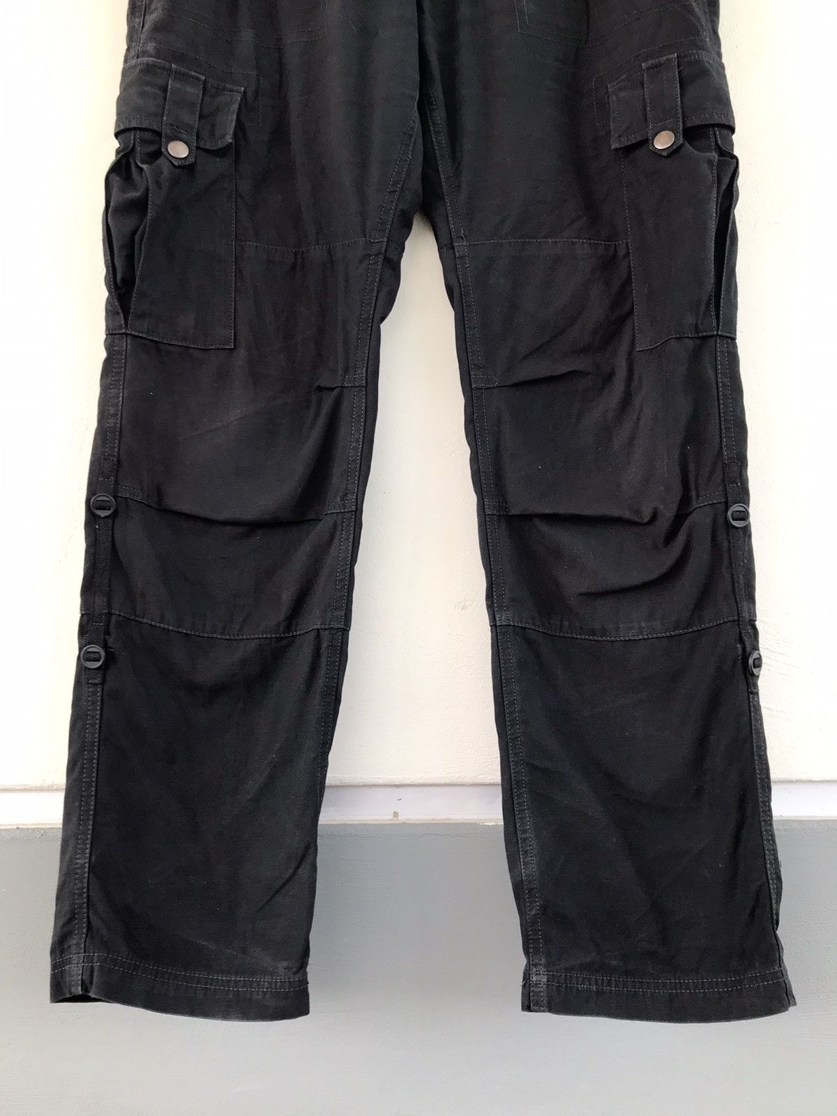 Other Distressed ripped Tactical Cargo multipocket pant Size US 32 / EU 48 - 5 Thumbnail