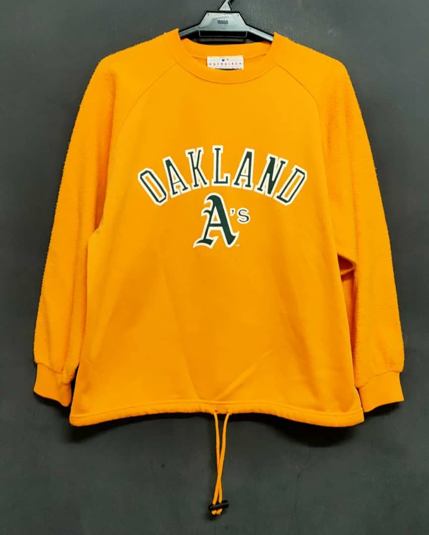 image of Vintage Mlb Oakland Athletic in Yellow, Men's (Size Medium)