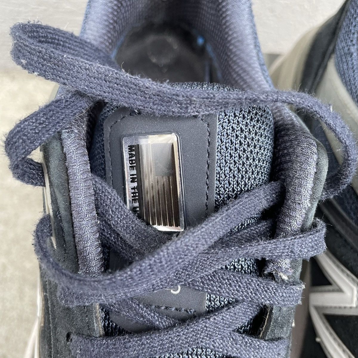 Junya Watanabe × New Balance Junya Watanabe New Balance 990v5 Sneaker Shoes Navy Size US 8.5 / EU 41-42 - 10 Thumbnail