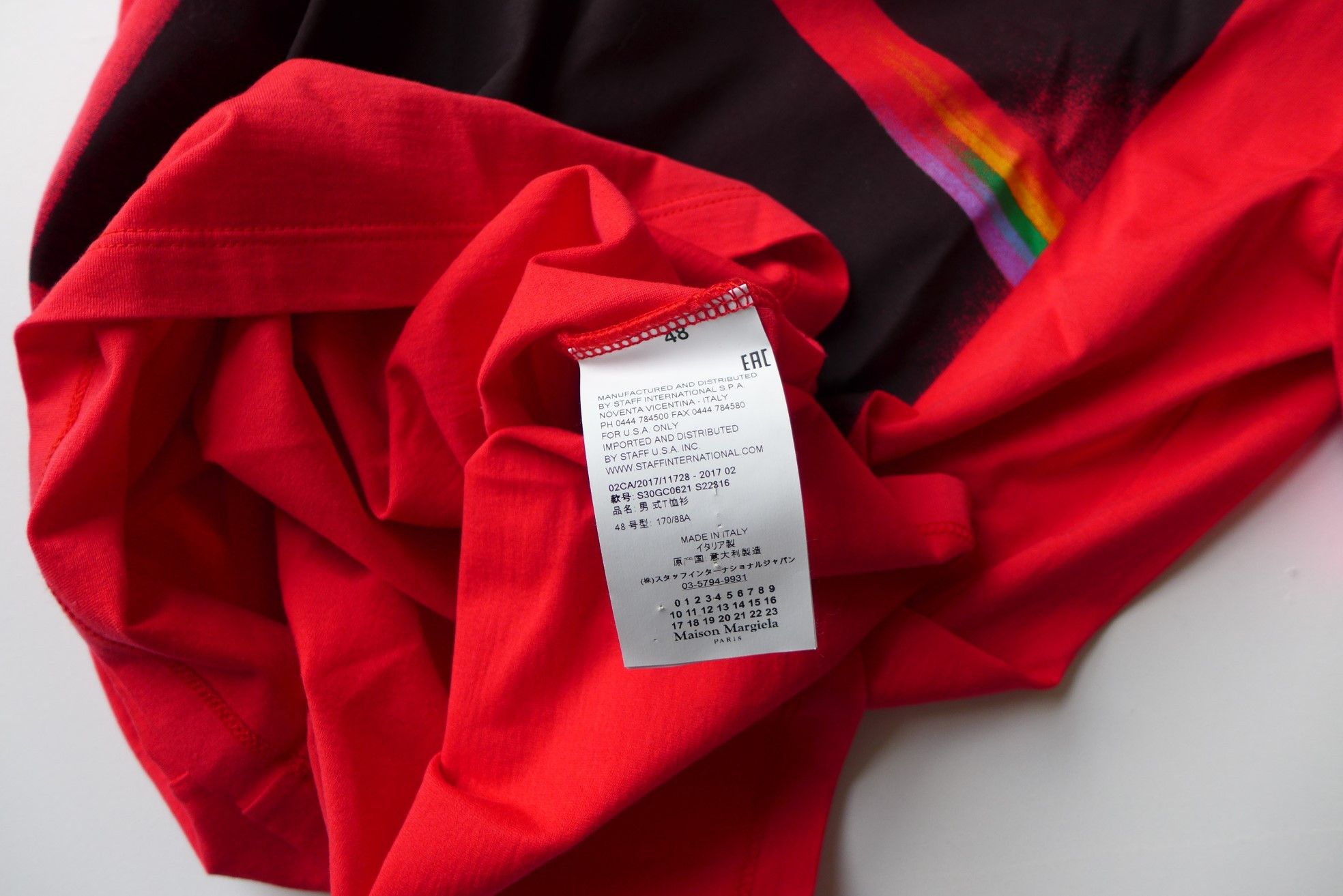 Maison Margiela Margiela FW17 Red Prism Print T-shirt Size US M / EU 48-50 / 2 - 8 Thumbnail