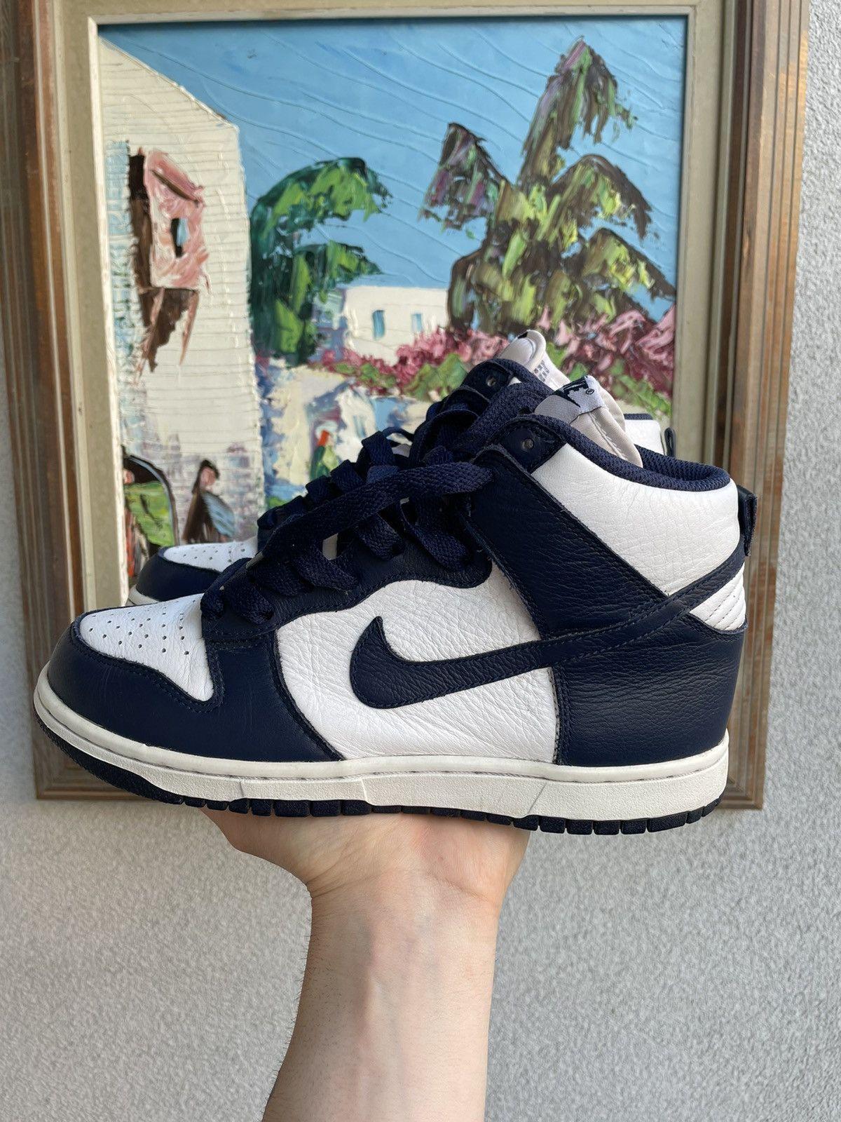 Nike Nike WMNS Dunk High Retro Villanova White Navy Sneakers Hype Size US 8 / EU 41 - 2 Thumbnail