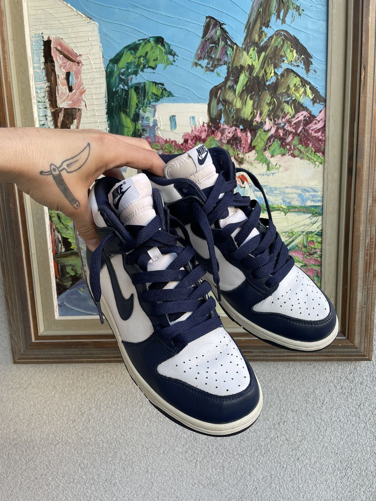 Nike Nike WMNS Dunk High Retro Villanova White Navy Sneakers Hype Size US 8 / EU 41 - 4 Thumbnail