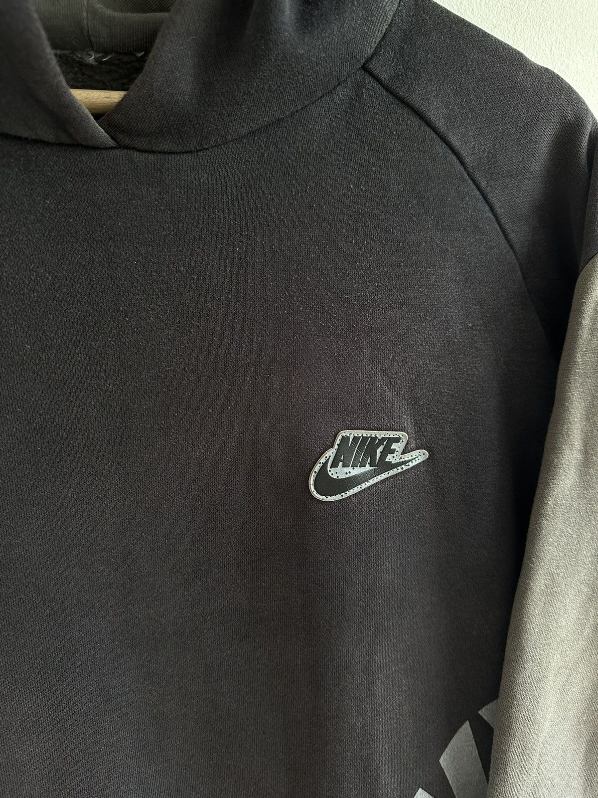Nike × Vintage Vintage y2k Nike Faded and Washed Grey Hoodie Swoosh Size US S / EU 44-46 / 1 - 3 Thumbnail