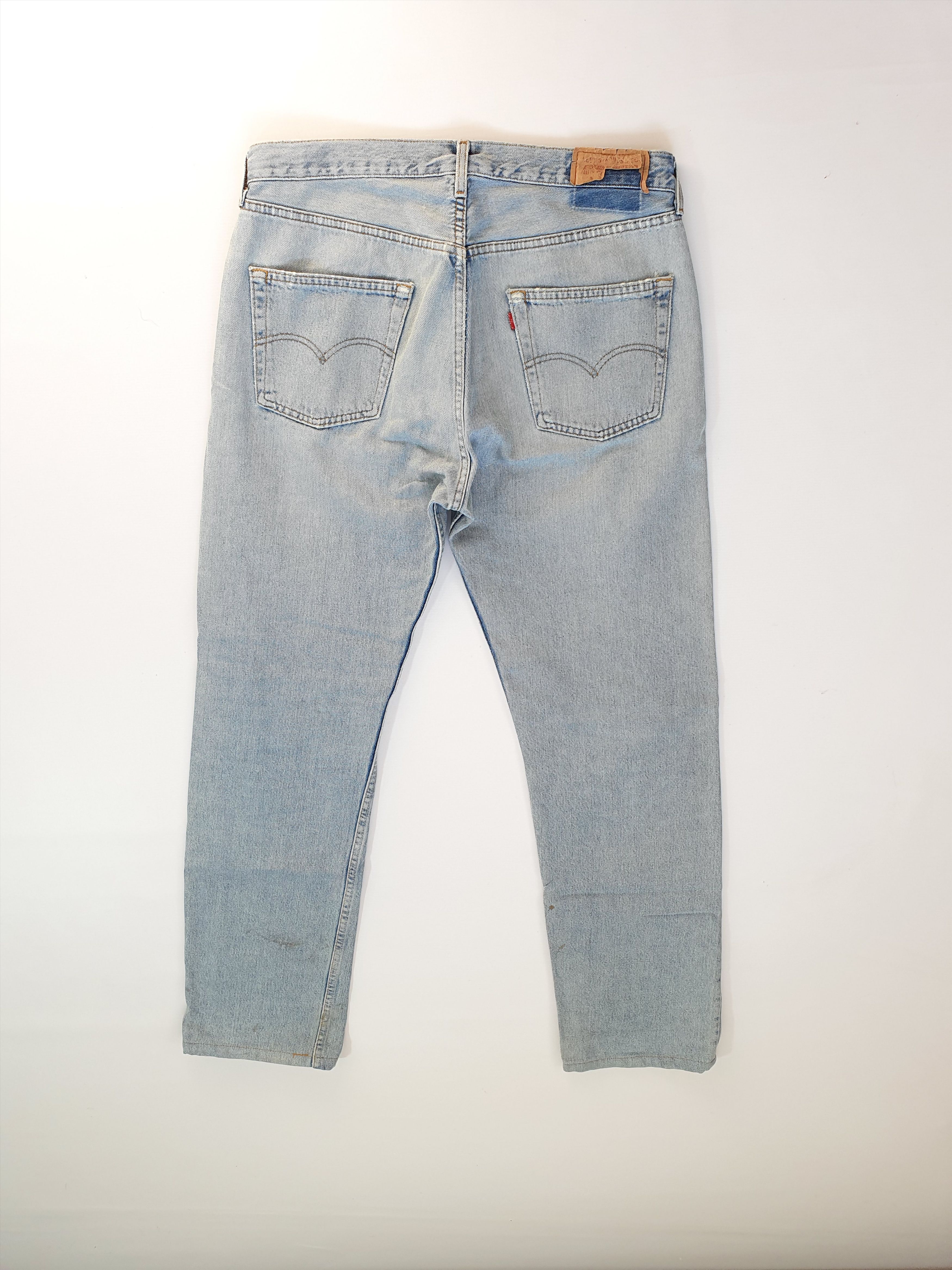 Vintage 1994 Vintage LEVIS 501 Dirty Distressed Jeans Size US 33 - 1 Preview
