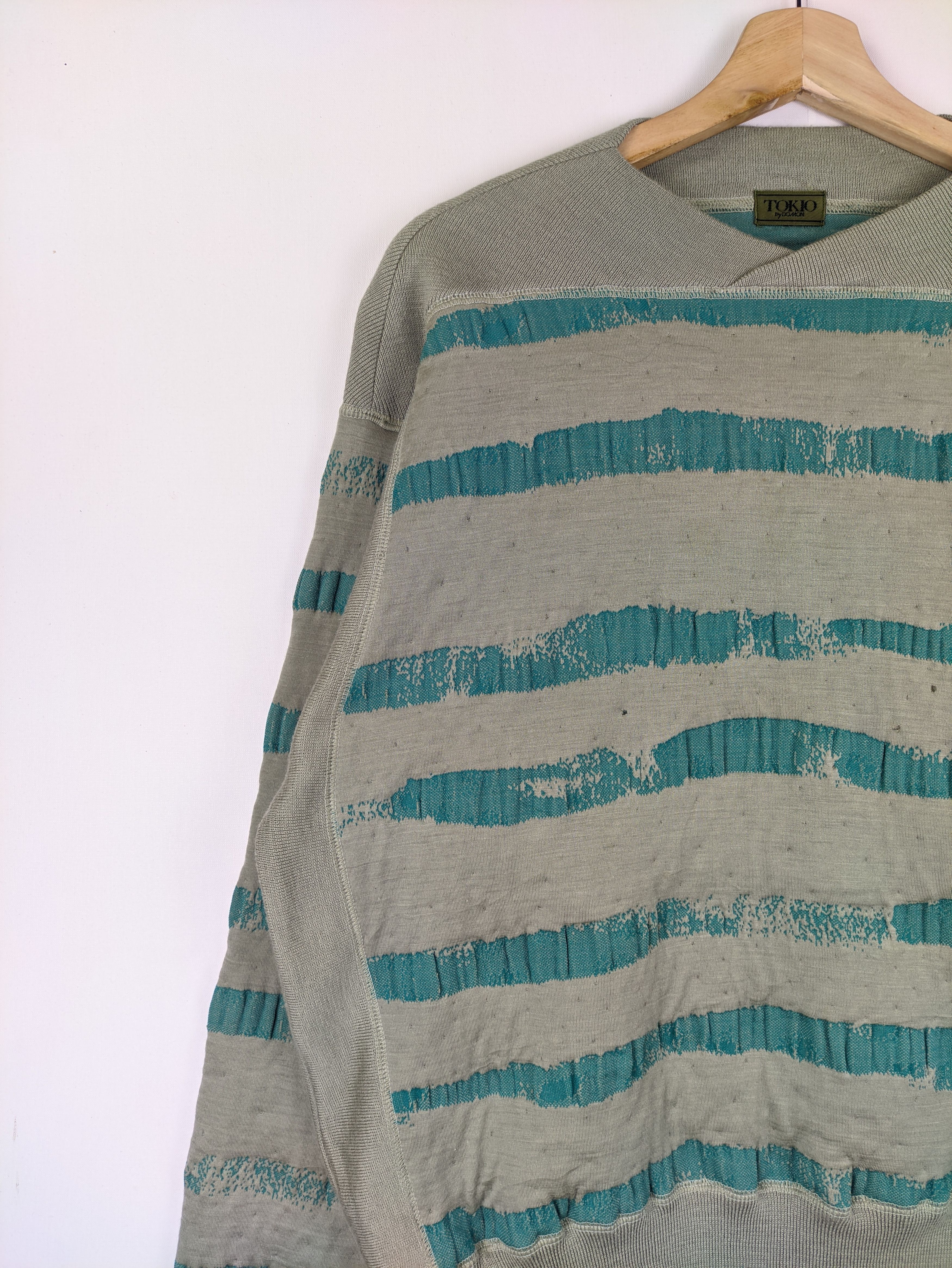 Japanese Brand Steals🔥Vintage Sweatshirt Distressed Style Tokio by Domon Size US L / EU 52-54 / 3 - 5 Thumbnail