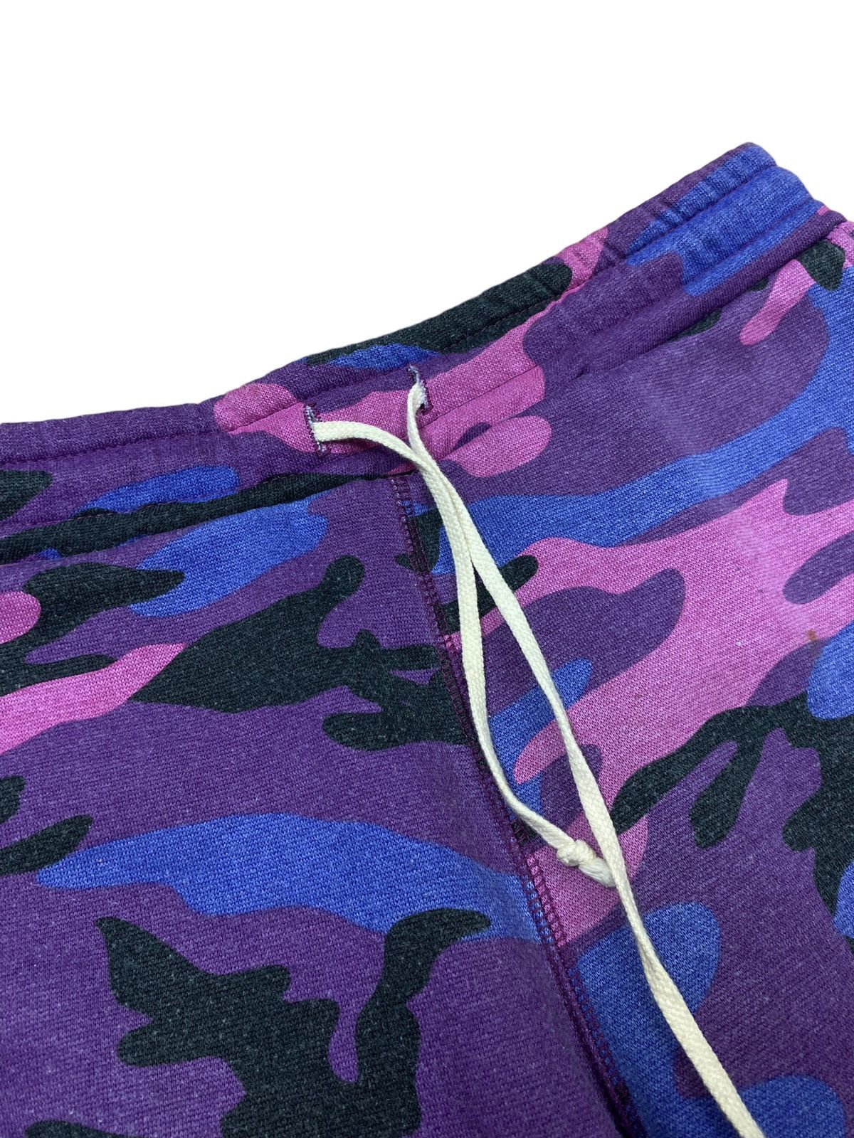 Lil Peep Superr Radical Lil Peep Purple Camo Sweat Shorts Size S Size US 29 - 3 Thumbnail