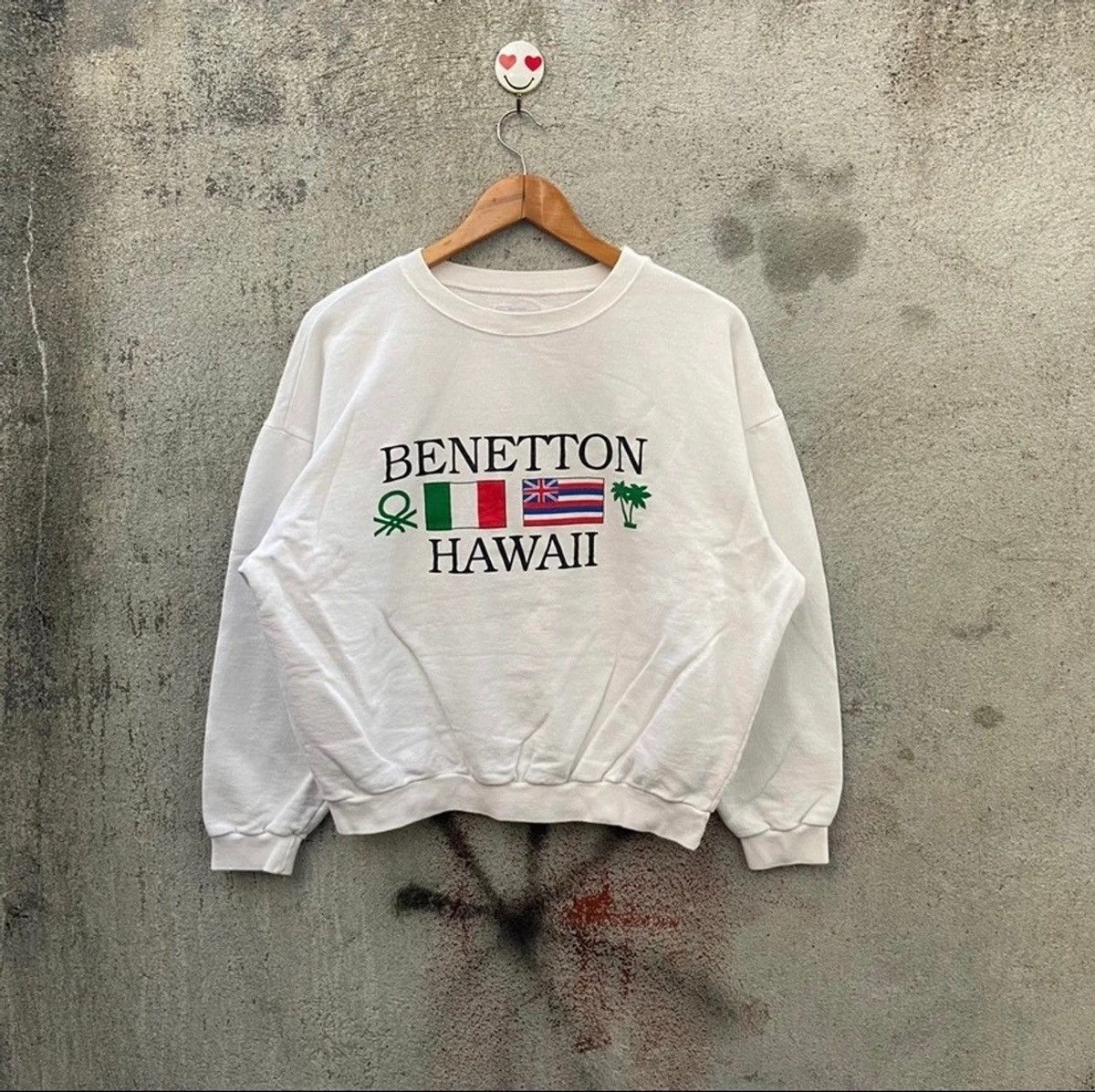 Benetton Vintage 90s benetton hawaii sweatshirt pullover Size US L / EU 52-54 / 3 - 1 Thumbnail