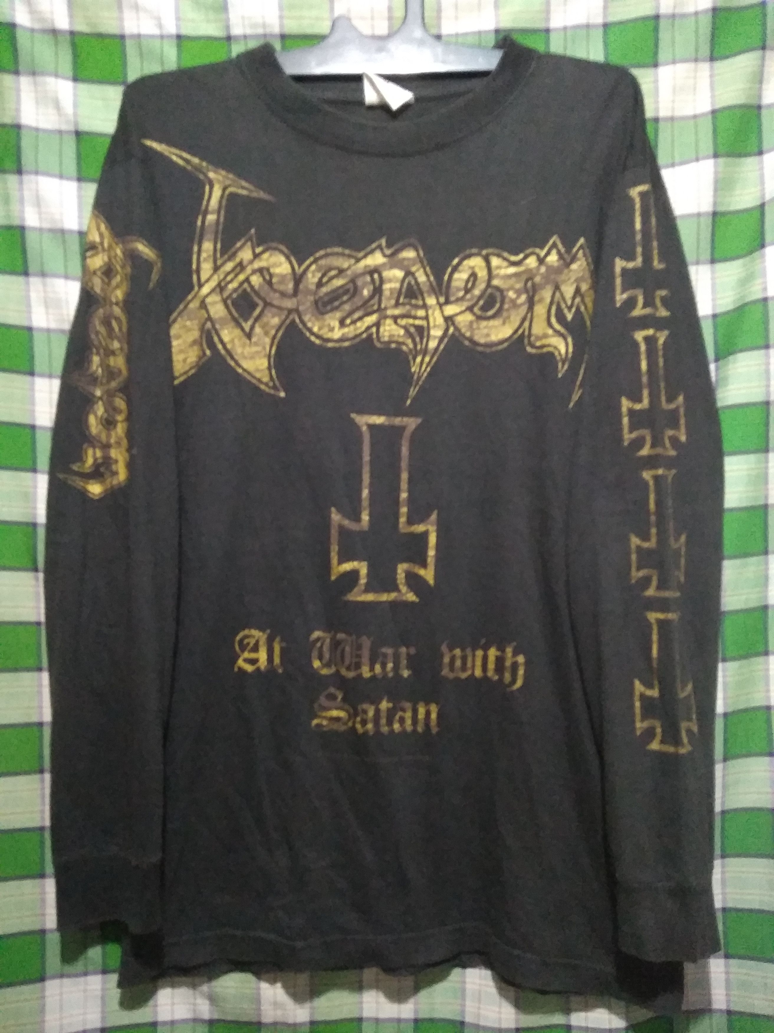 image of Band Tees x Tour Tee Vintage 90's Venom At War With Satan 4 Side Long sleeve in Black (Size Medium)
