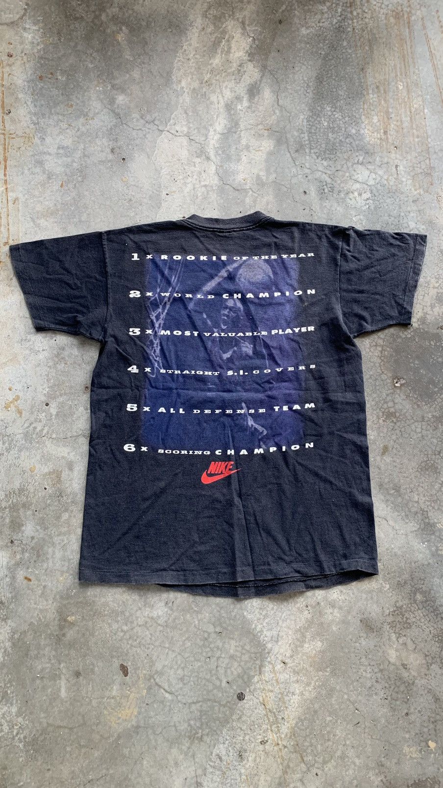Jordan Brand Vintage 90s Nike Jordan Middle finger Fuck Tshirt Size US M / EU 48-50 / 2 - 2 Thumbnail