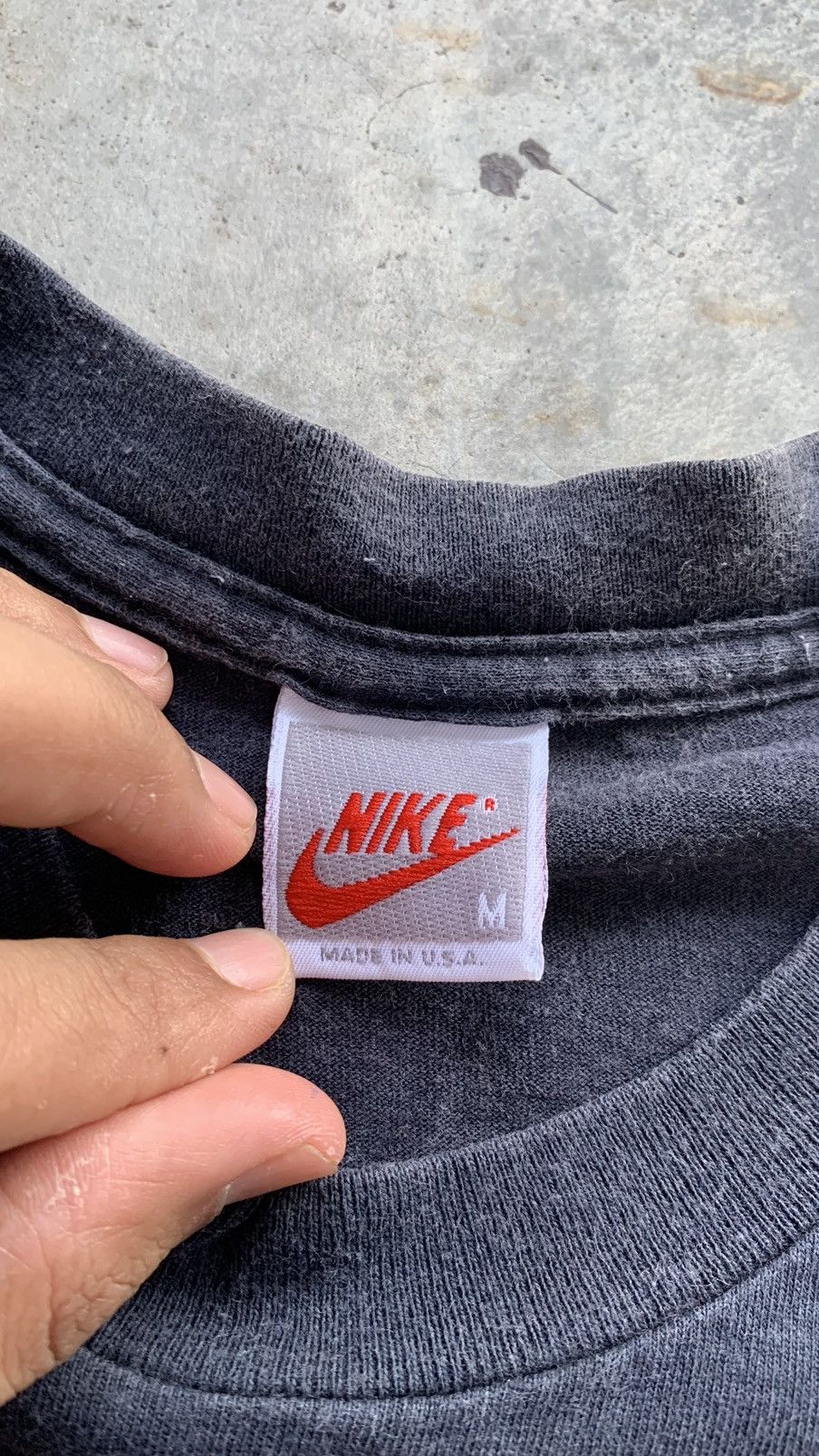 Jordan Brand Vintage 90s Nike Jordan Middle finger Fuck Tshirt Size US M / EU 48-50 / 2 - 6 Thumbnail