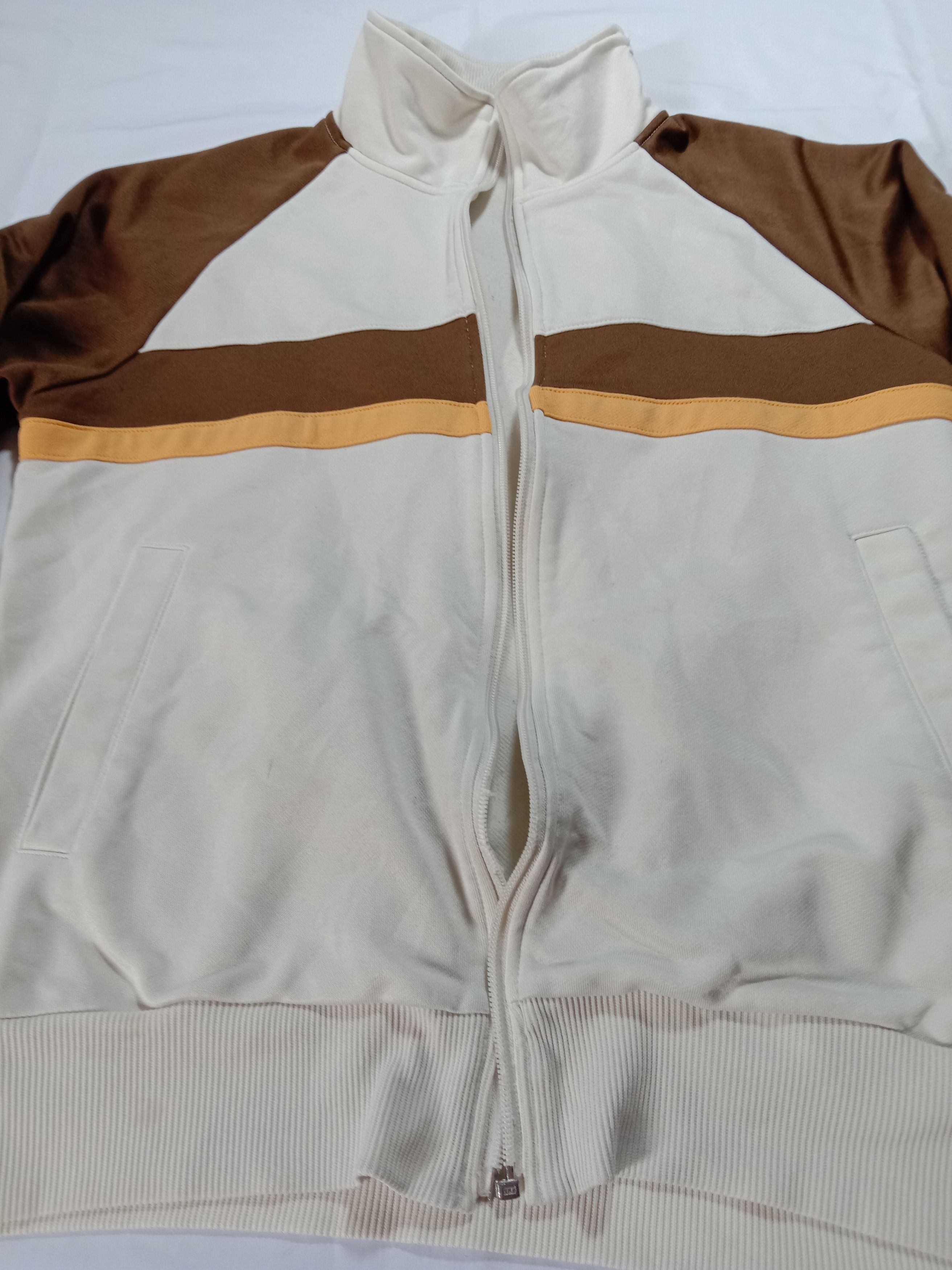Japanese Brand Track Top Zip up Jacket Uniqlo Sweater Streetwear Size US S / EU 44-46 / 1 - 2 Thumbnail