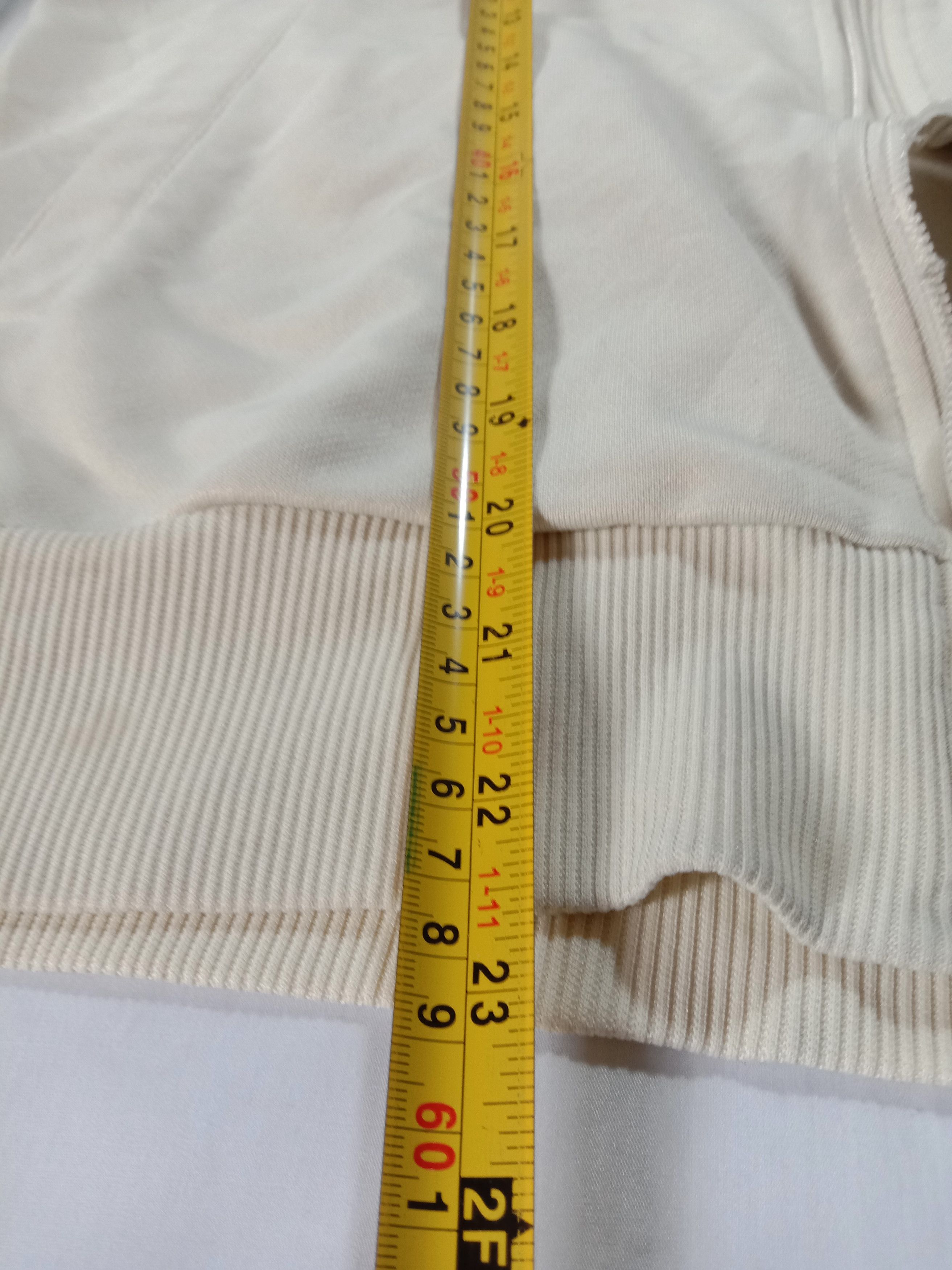 Japanese Brand Track Top Zip up Jacket Uniqlo Sweater Streetwear Size US S / EU 44-46 / 1 - 7 Thumbnail