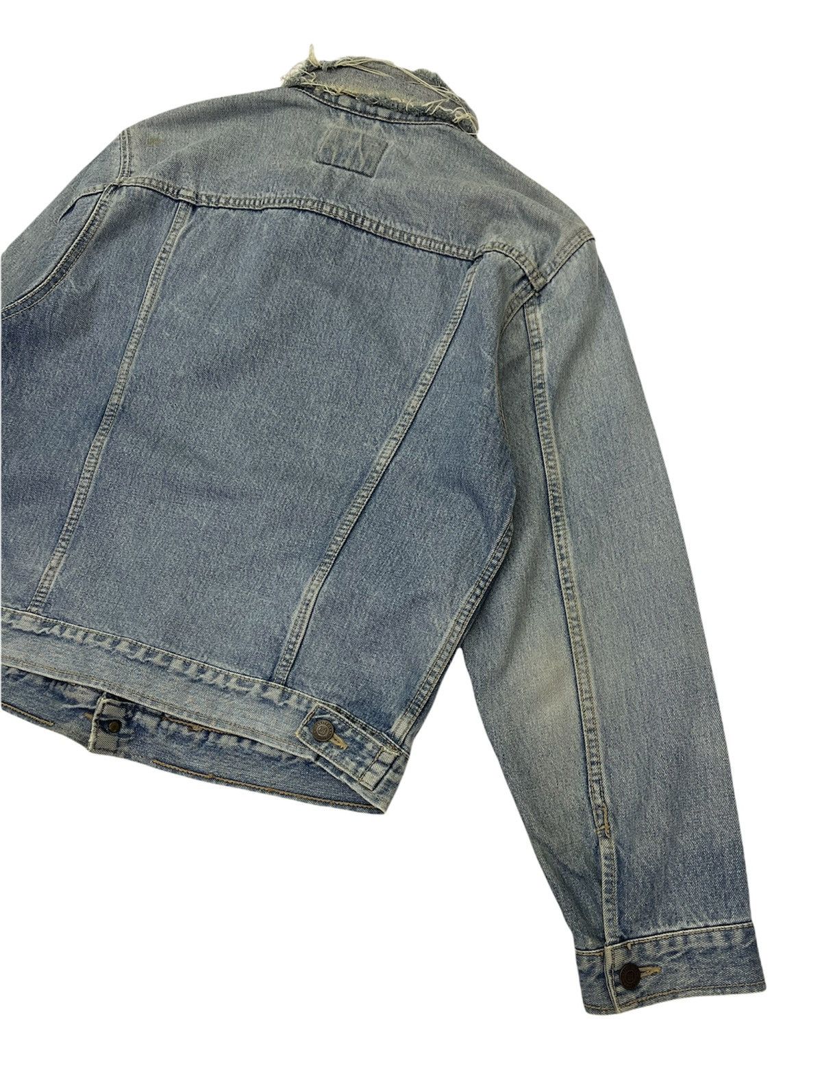 Vintage VINTAGE BIG JOHN DISTRESSED TRUCKER DENIM JACKET Size US L / EU 52-54 / 3 - 6 Thumbnail