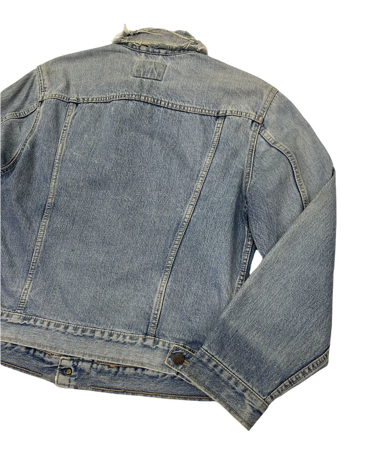Vintage VINTAGE BIG JOHN DISTRESSED TRUCKER DENIM JACKET Size US L / EU 52-54 / 3 - 10 Thumbnail