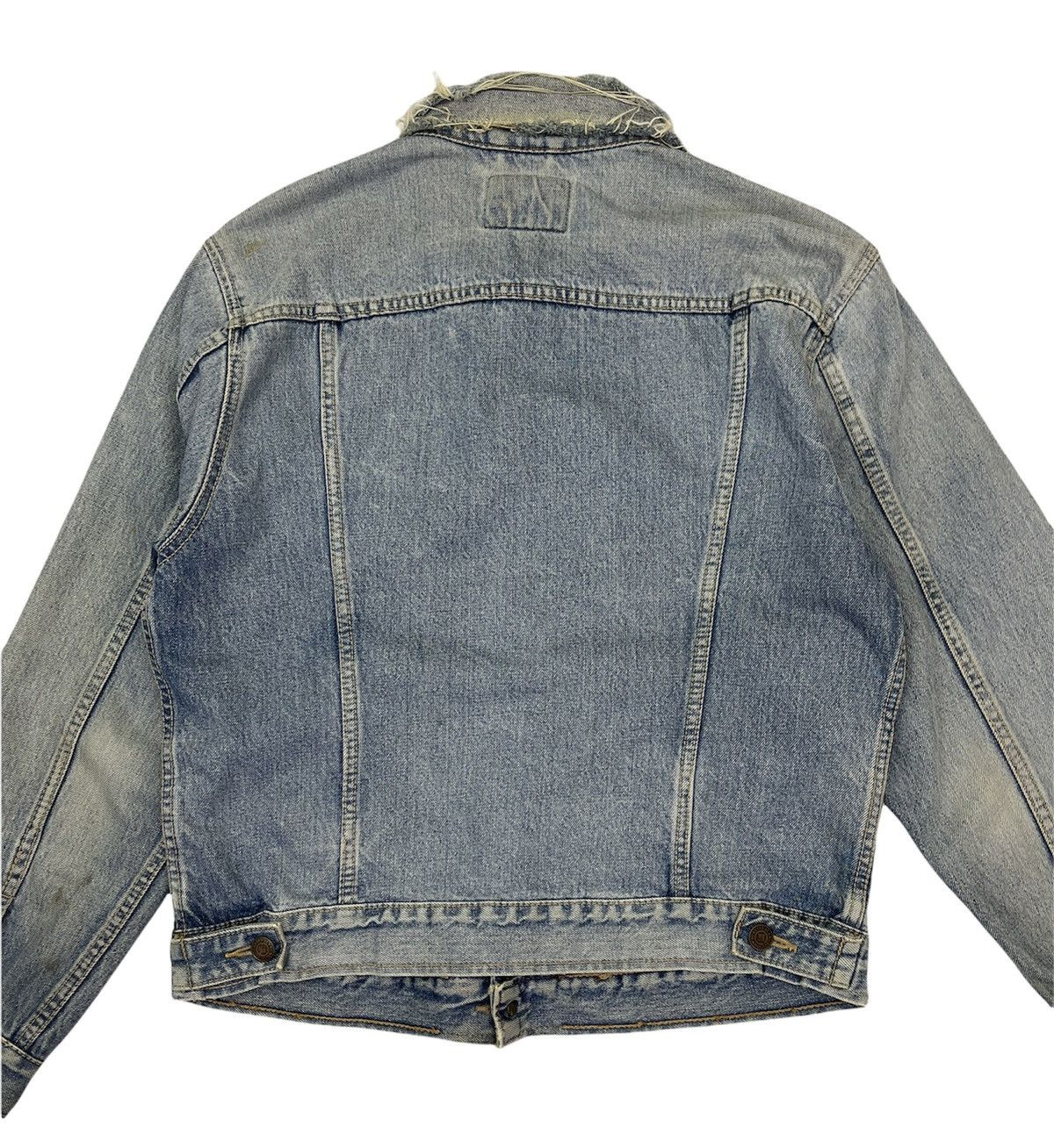 Vintage VINTAGE BIG JOHN DISTRESSED TRUCKER DENIM JACKET Size US L / EU 52-54 / 3 - 5 Thumbnail