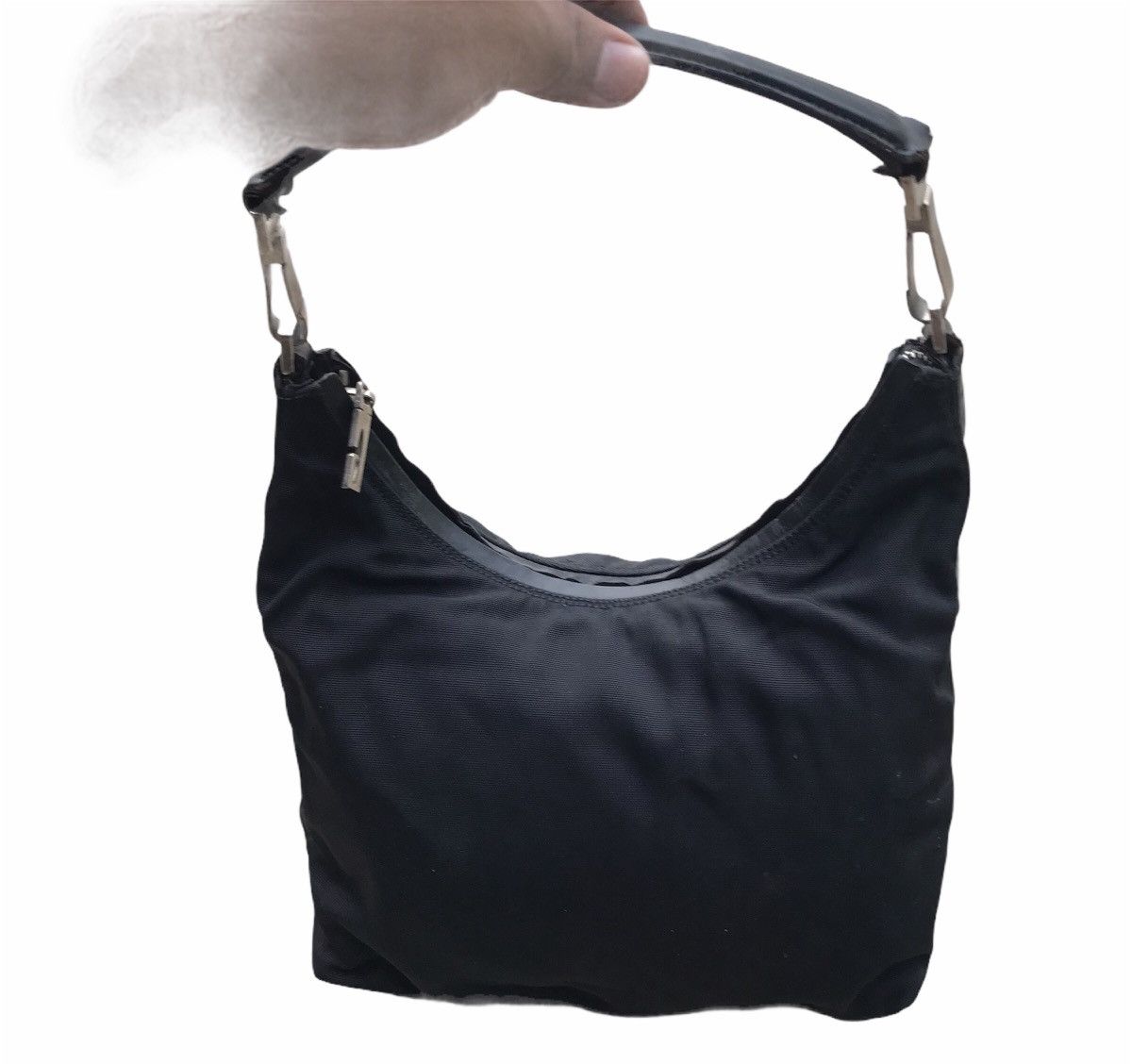 Gucci Vintage Gucci Hobo Nylon Handbag Size ONE SIZE - 4 Thumbnail