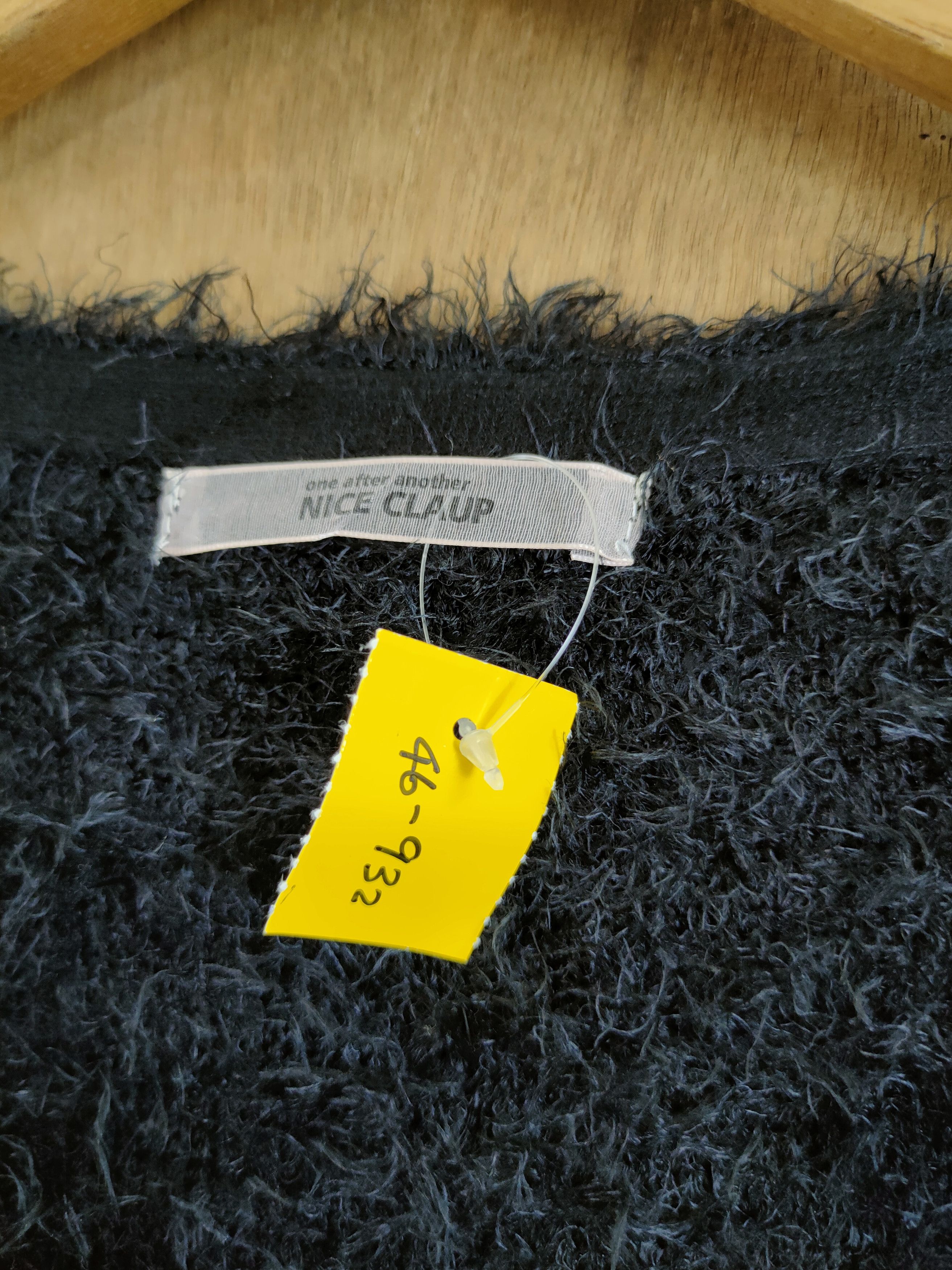 Aran Isles Knitwear DL Nice Claup Black shag shaggy mohair fur knitwear #46-932 Size US M / EU 48-50 / 2 - 4 Thumbnail
