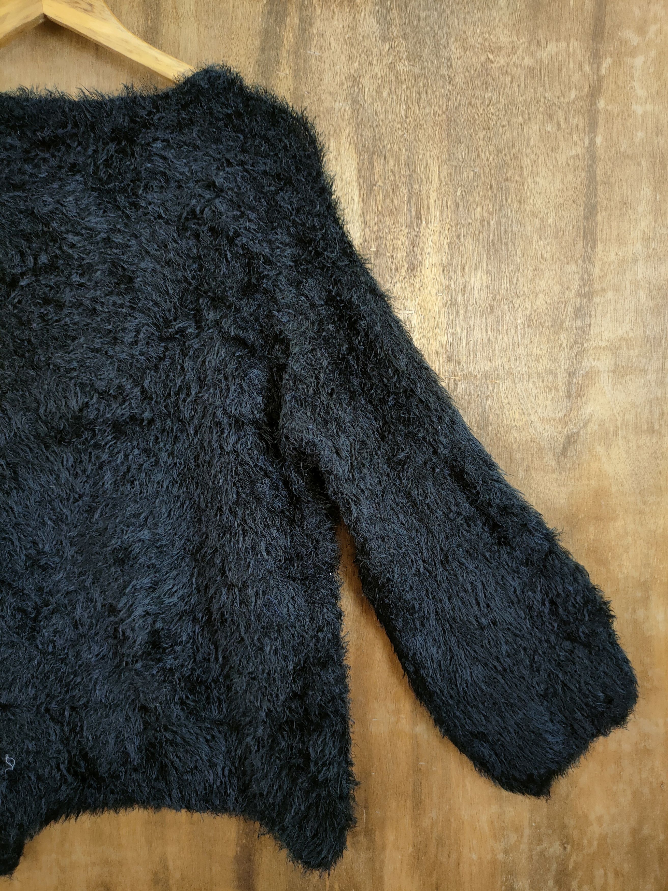 Aran Isles Knitwear DL Nice Claup Black shag shaggy mohair fur knitwear #46-932 Size US M / EU 48-50 / 2 - 11 Thumbnail