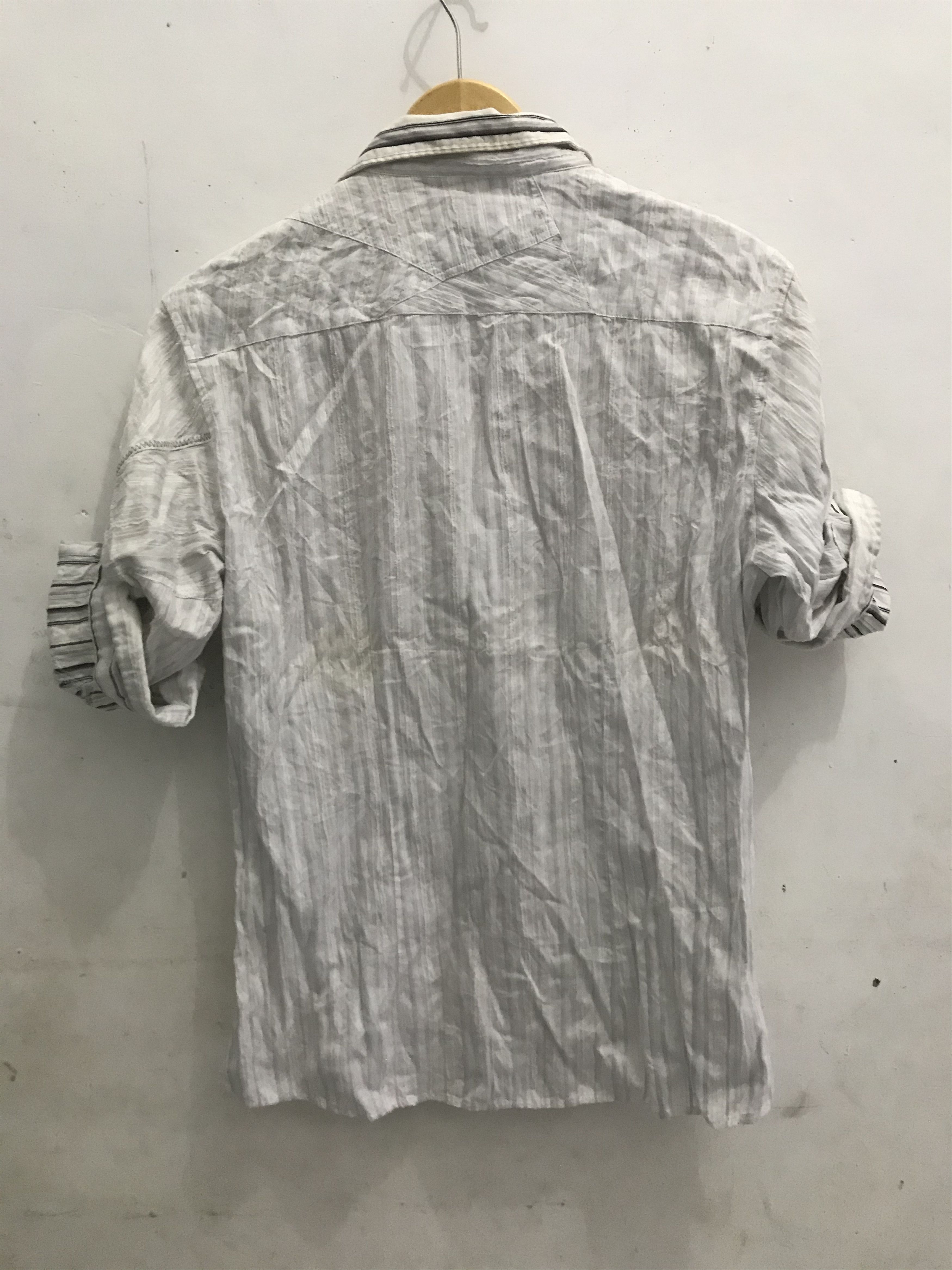 Tornado Mart Tornado Mart Japan Shirts Vintage Size US L / EU 52-54 / 3 - 4 Thumbnail