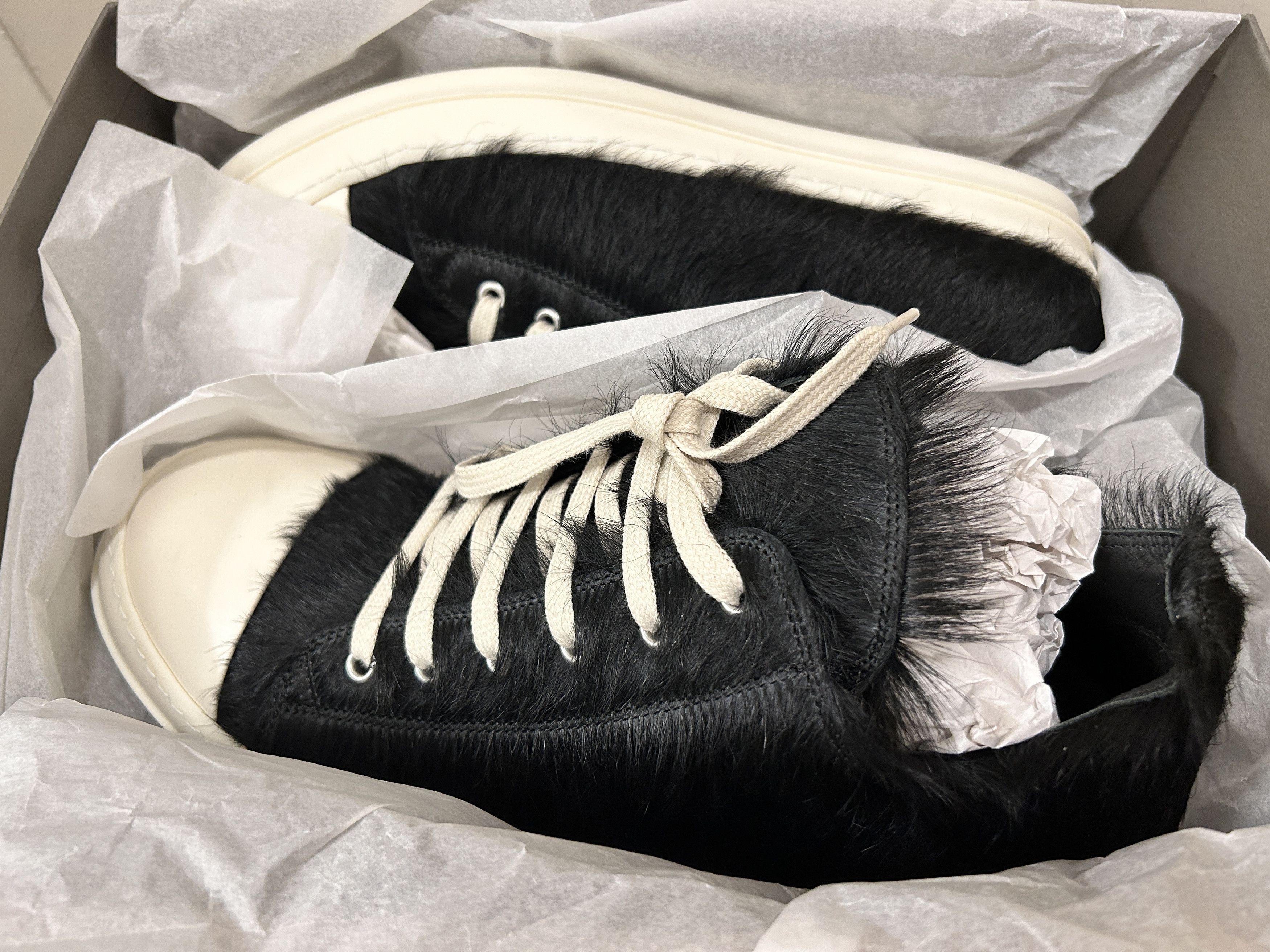 Rick Owens RICK OWENS Calf Hair Low Ramones in Black/Milk Size US 10.5 / EU 43-44 - 2 Thumbnail