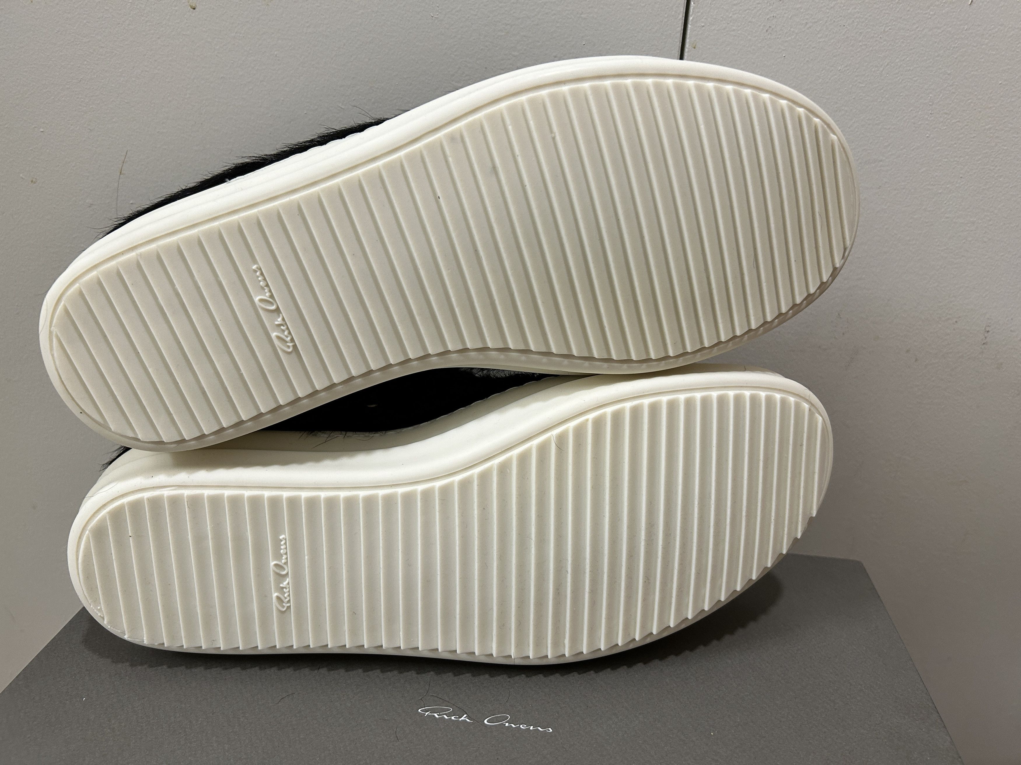 Rick Owens RICK OWENS Calf Hair Low Ramones in Black/Milk Size US 10.5 / EU 43-44 - 8 Thumbnail