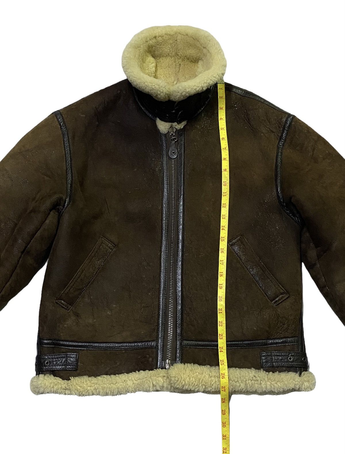 Avirex Eagle Sqdn TYPE B-3 Sheepskin Aviator Bomber Jacket Size US M / EU 48-50 / 2 - 5 Thumbnail