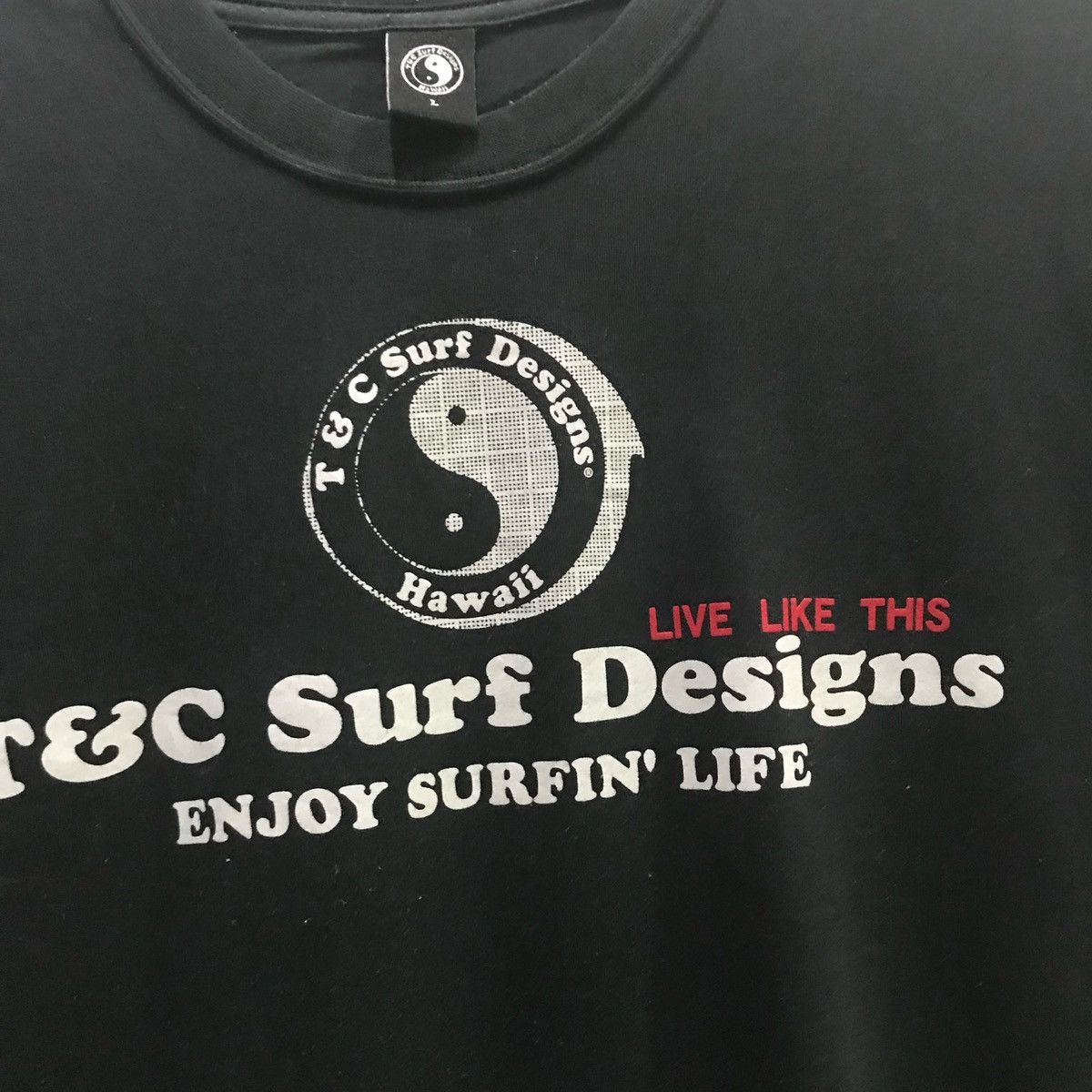 Other T&C Surf Design Long Sleeve T-Shirts Size L Fits M Size US M / EU 48-50 / 2 - 3 Thumbnail