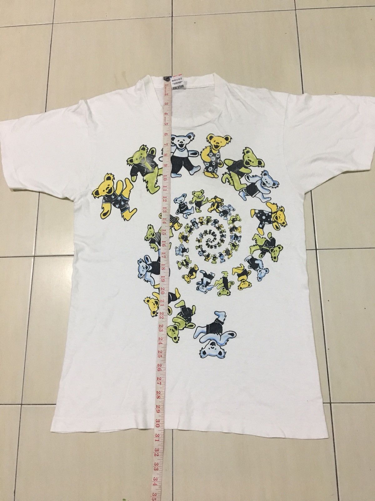 Grateful Dead × Vintage Vintage 90s Grateful Dead Dancing bear tour / concert shirt Size US L / EU 52-54 / 3 - 7 Thumbnail