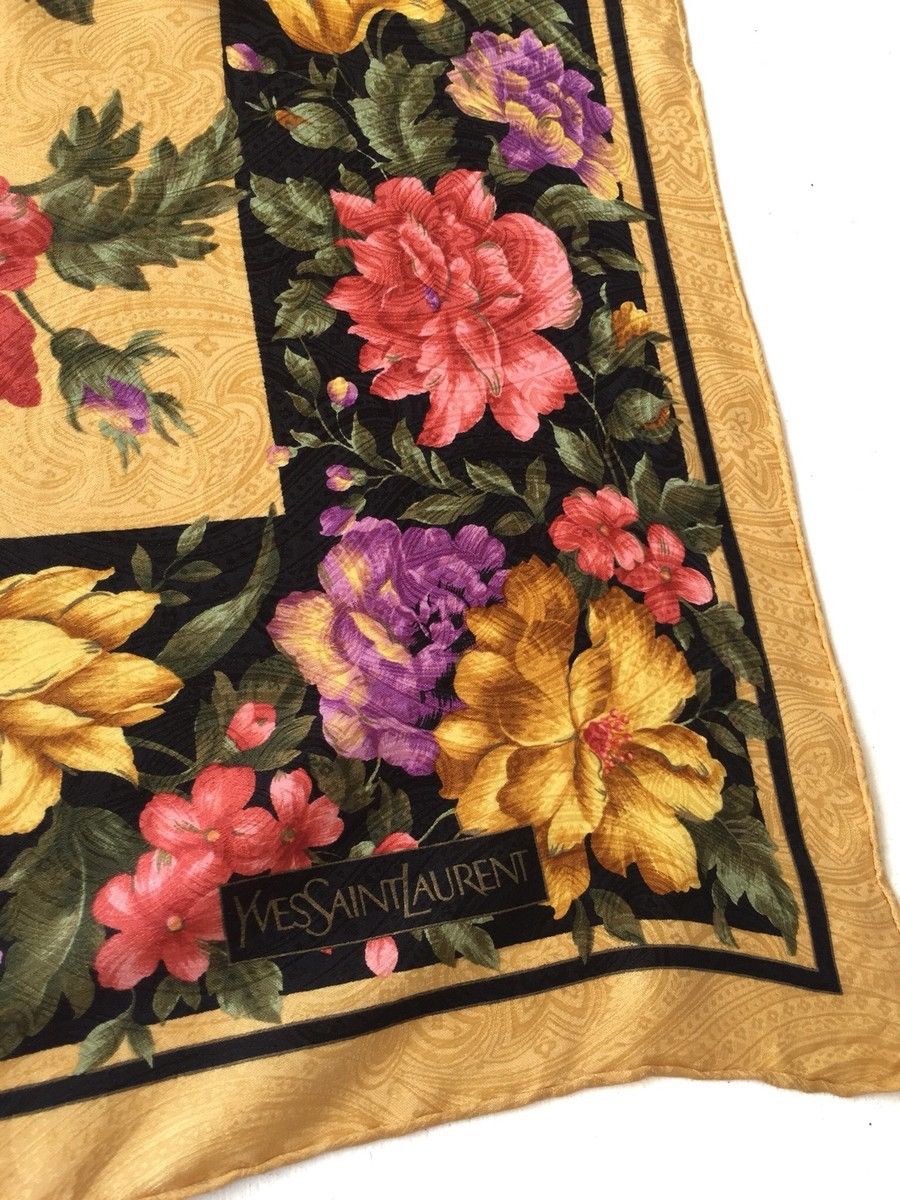 Yves Saint Laurent GRAILED🔥YSL Foulards Floral Jacquard Silk Scarves Size ONE SIZE - 3 Thumbnail